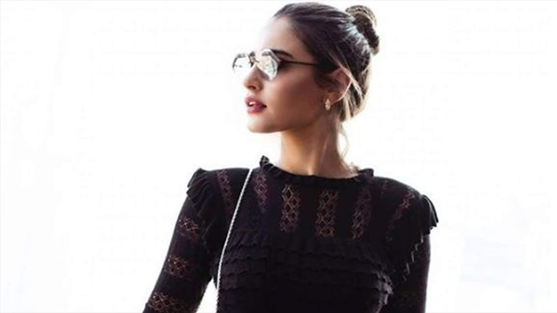 إيميه صياح تستفز متابعيها بصورتها على البحر