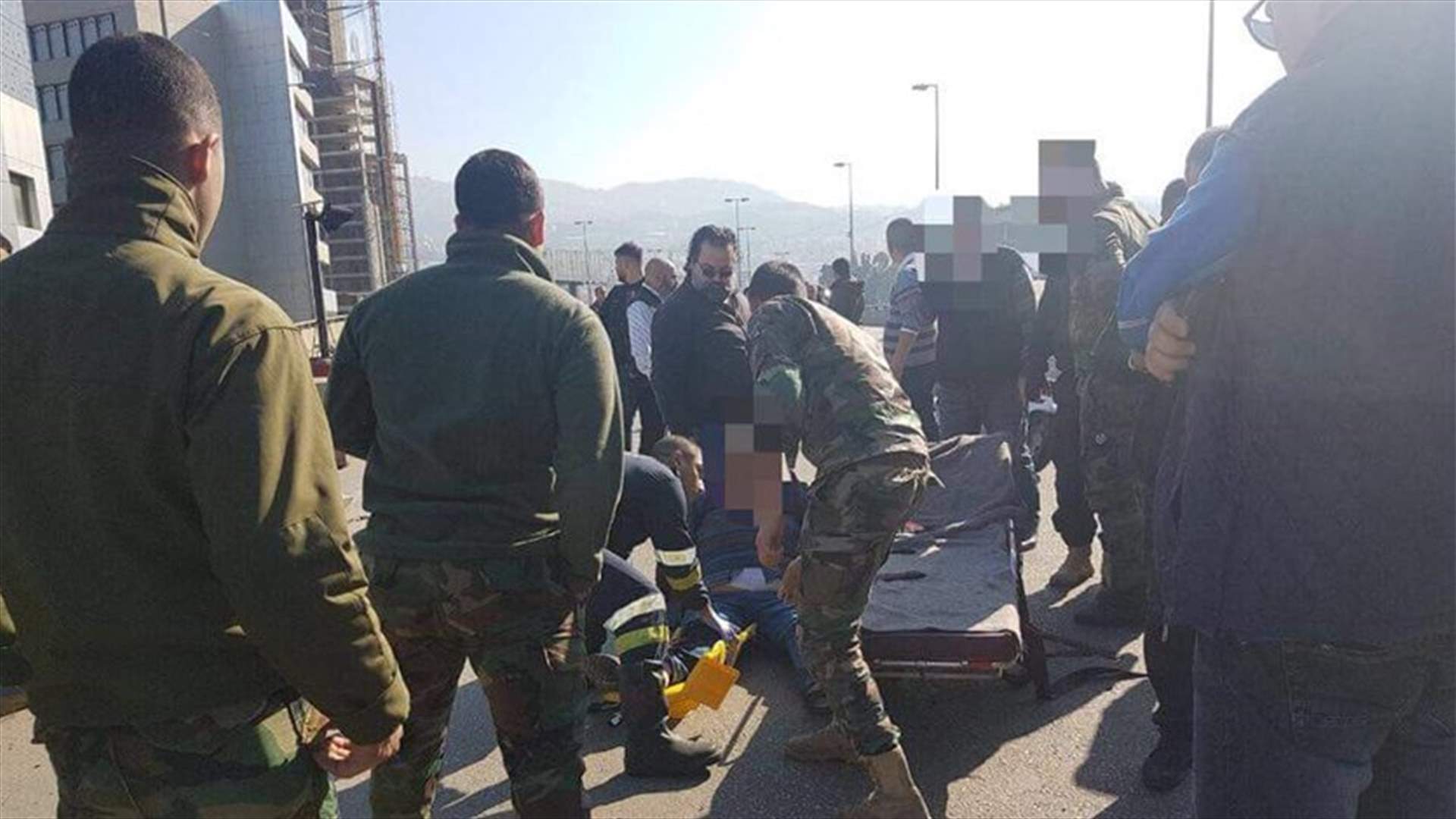 اصطدمت دراجتهما النارية بحاجز اسمنتي في برج حمود