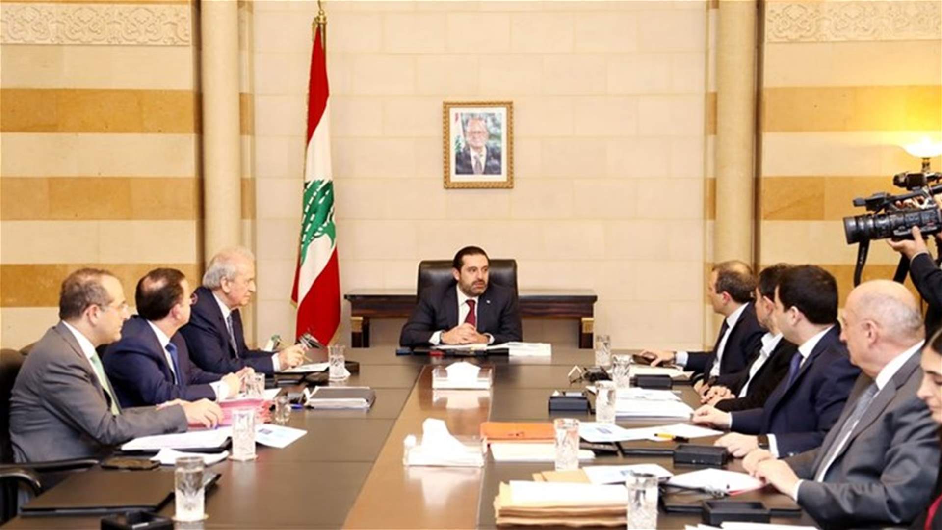 الحريري ترأس اجتماعا للجنة المكلفة دراسة الأوضاع الاقتصادية