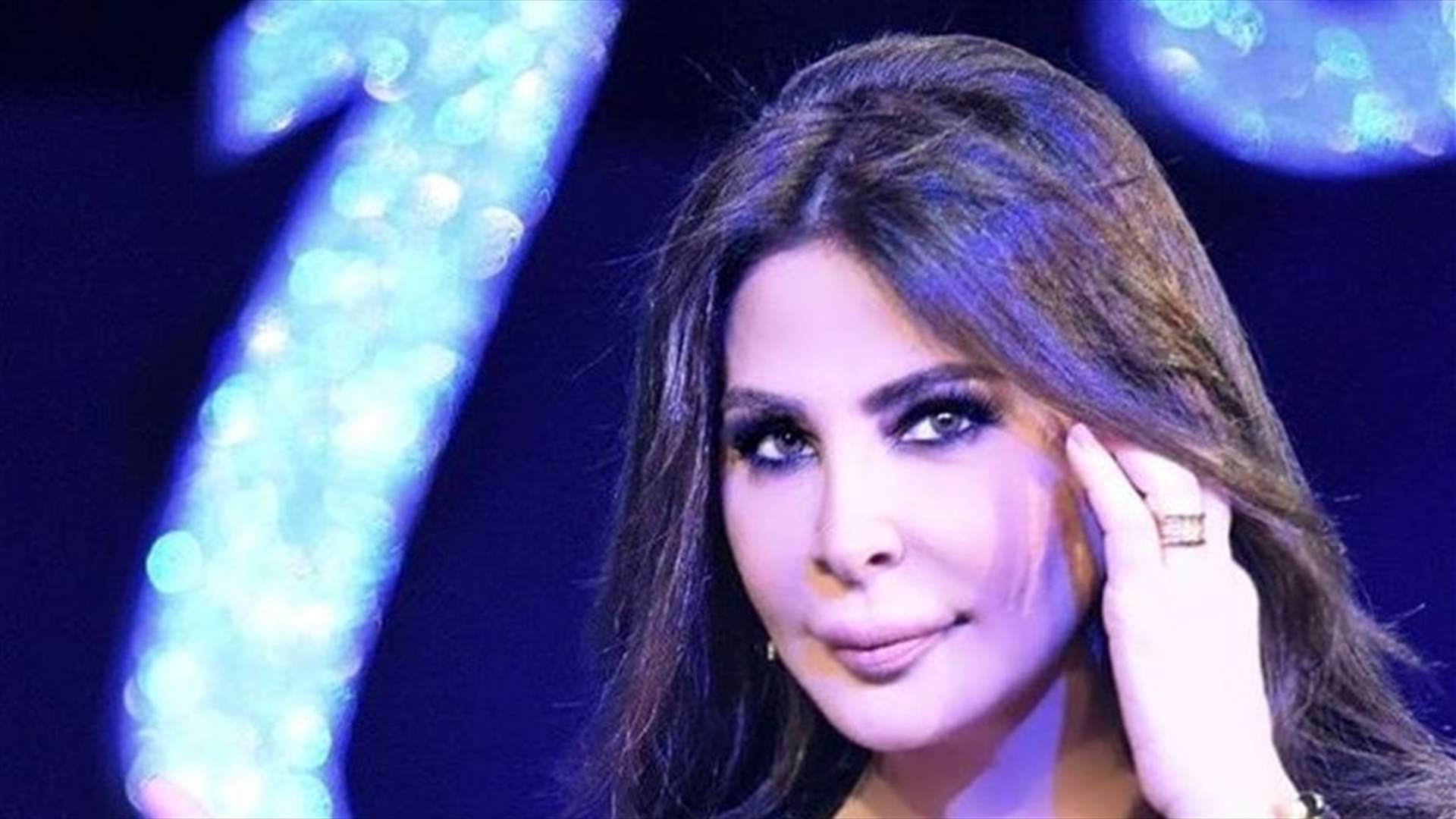 بالصورة: إليسا أنفقت أكثر من 25 ألف دولار على هذا المعطف!