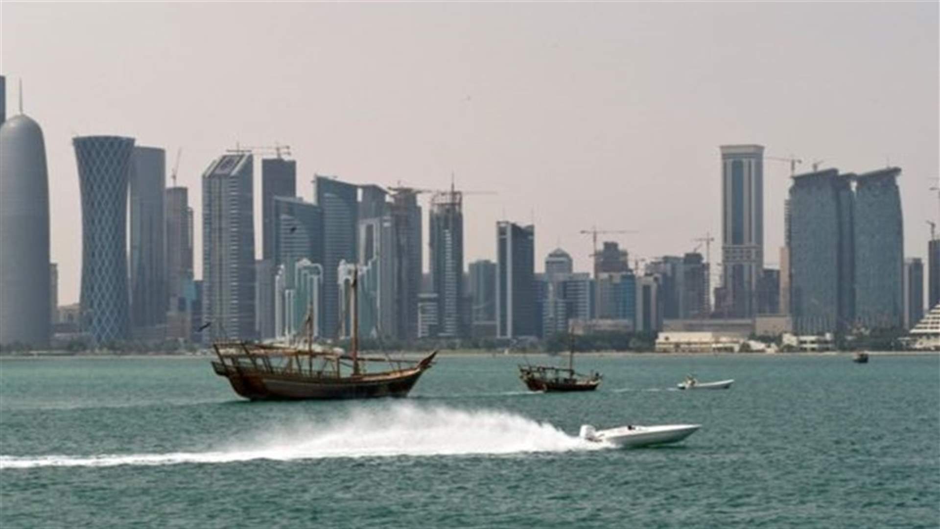 قطر:  طائرة إماراتية اخترقت مجالنا الجوي للمرة الثانية