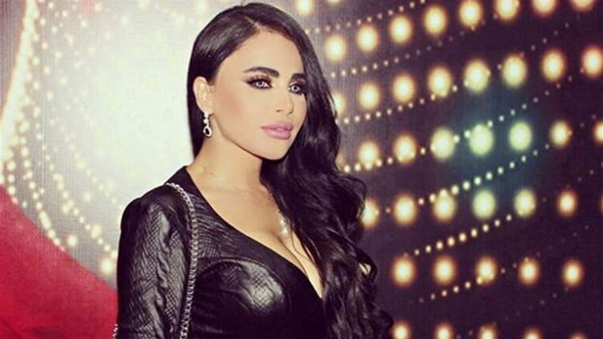 خدعة بصرية عرّضتها لإنتقادات لاذعة.. هل صورة ليال عبود جريئة؟