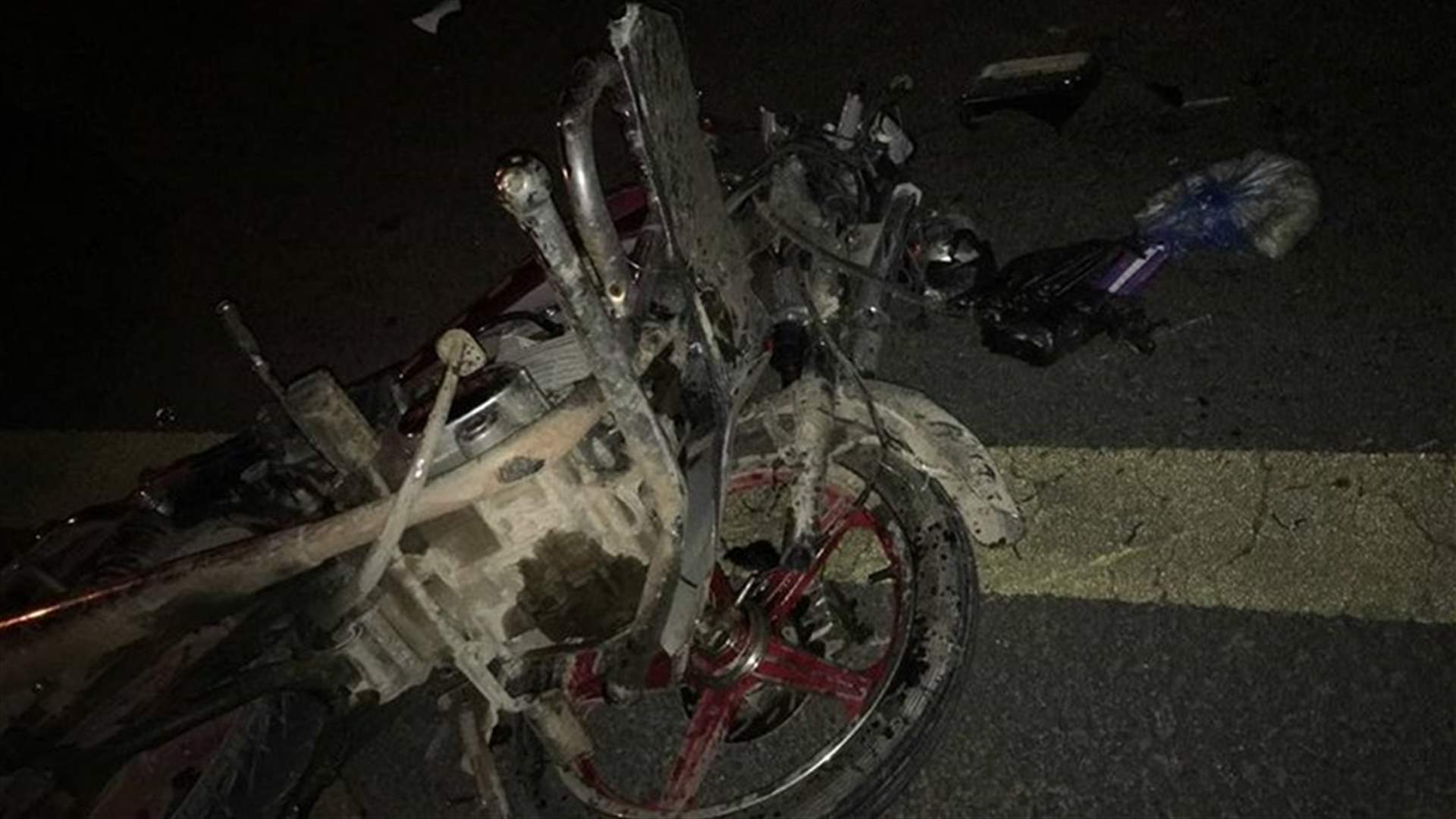 قتيل وجريحان بحادث سير على اوتوستراد الناعمة