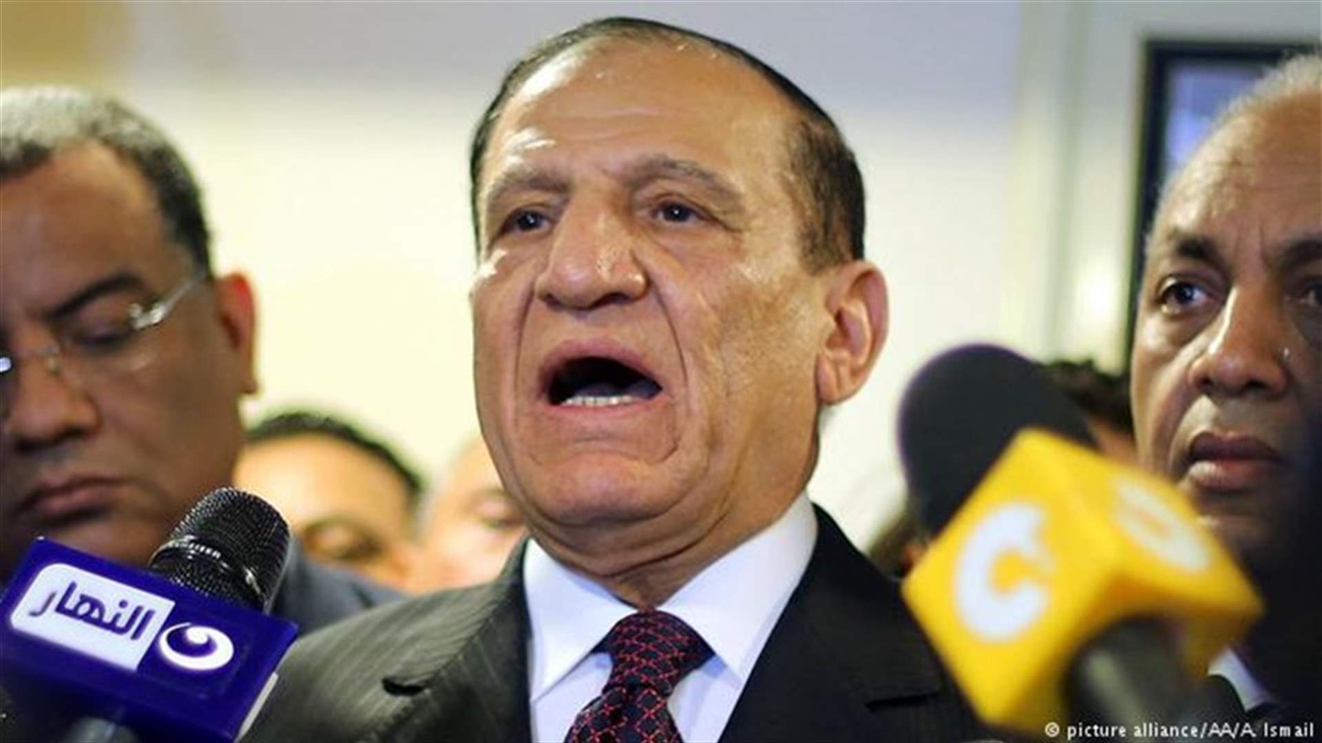 استبعاد اسم الفريق عنان من قاعدة بيانات الناخبين في مصر