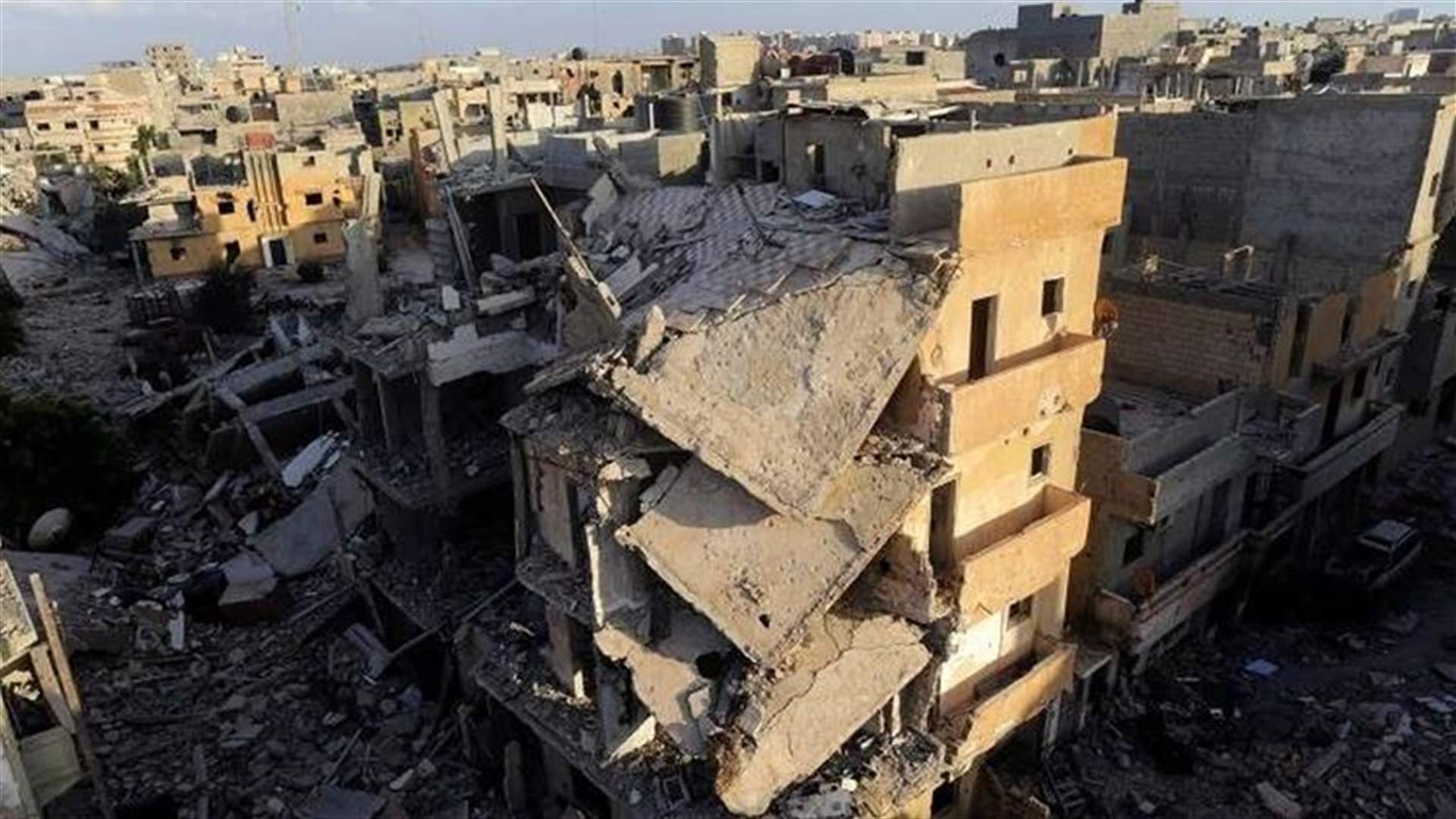 عدد من القتلى والجرحى بانفجار سيارتين مفخختين في بنغازي