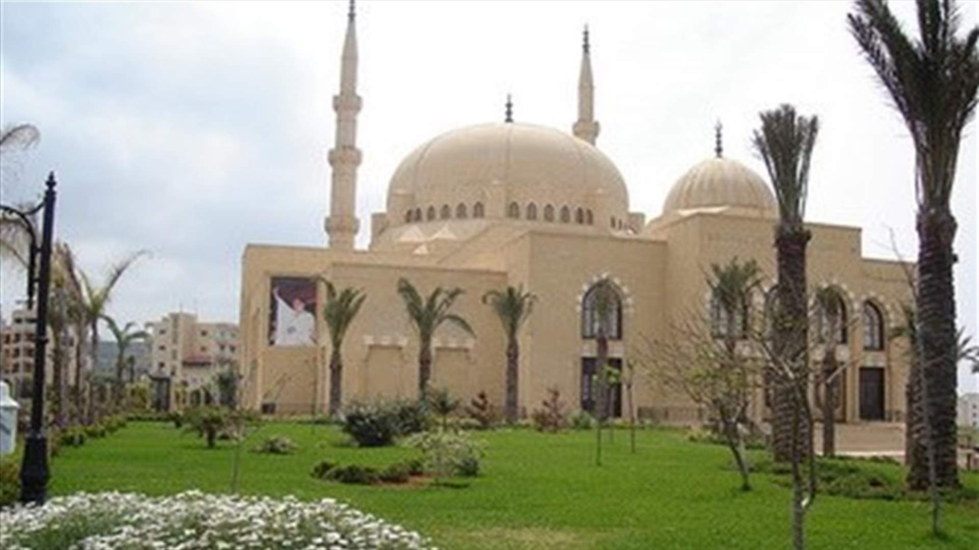 استغل أوقات الصلاة في المساجد ليوقع بضحاياه...