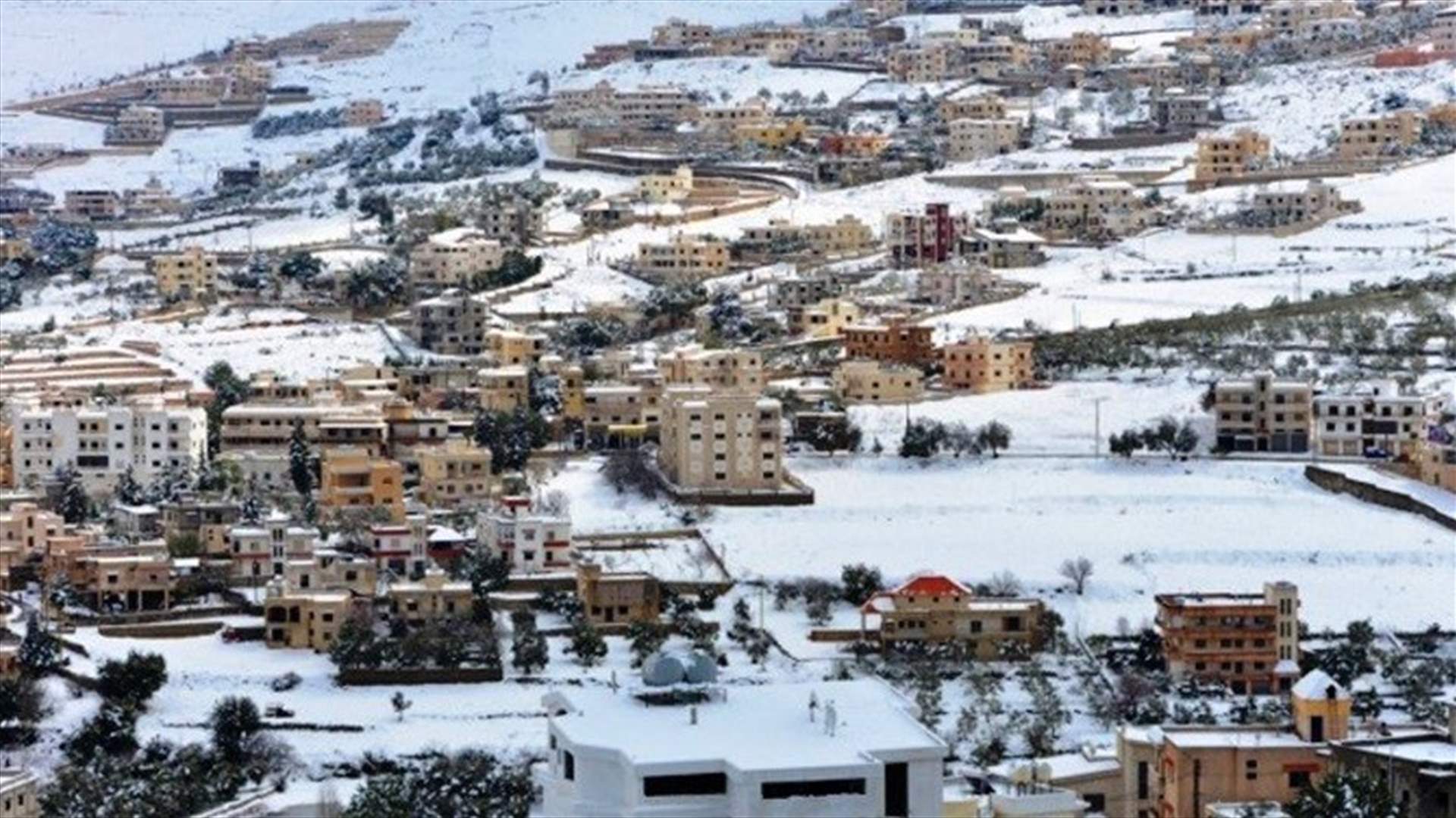 ثلوج في معظم بلدات قضاء بنت جبيل...