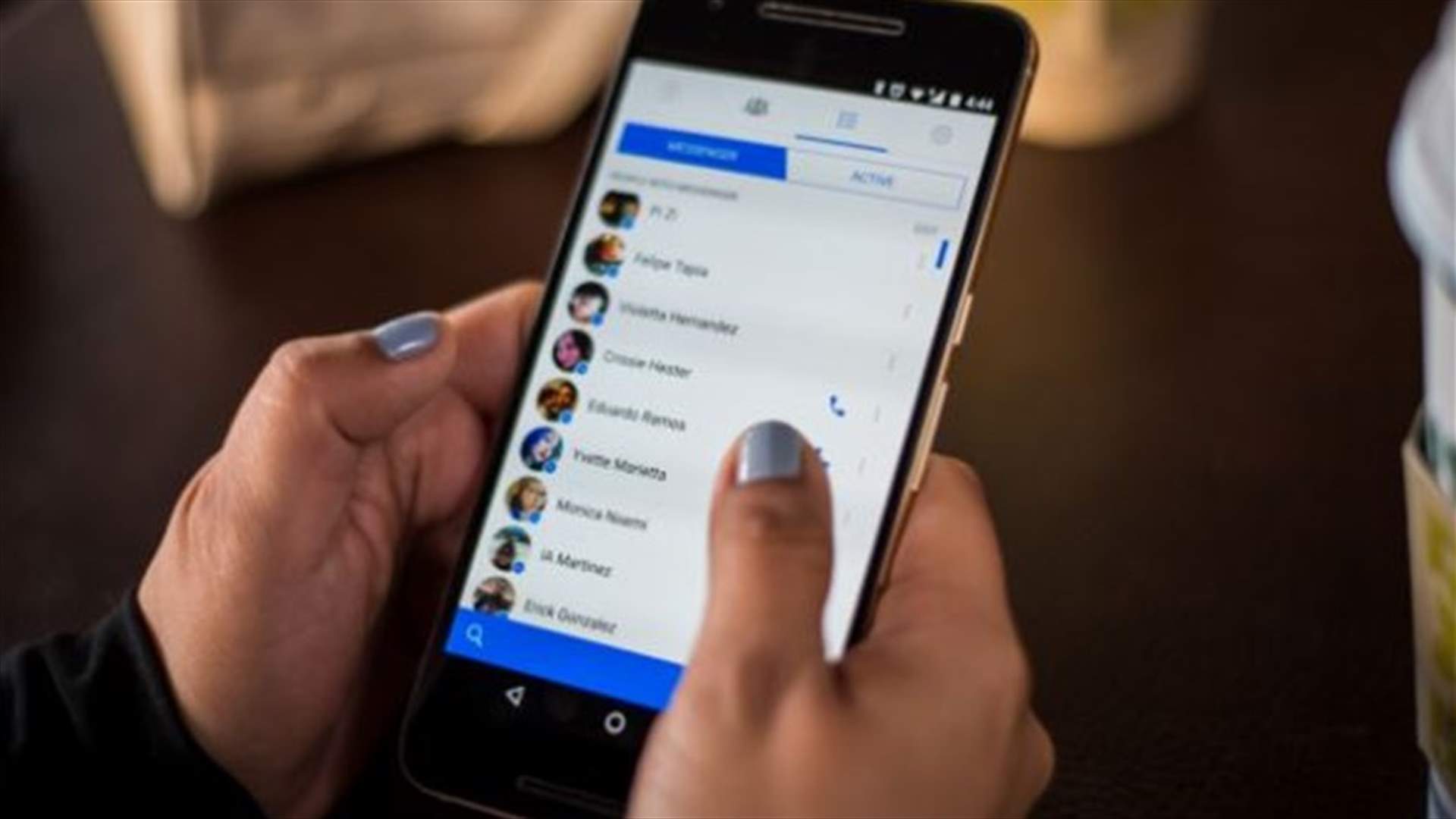 كيف تقرأ رسائل "فيسبوك مسنجر" من دون أن يعلم المرسل؟