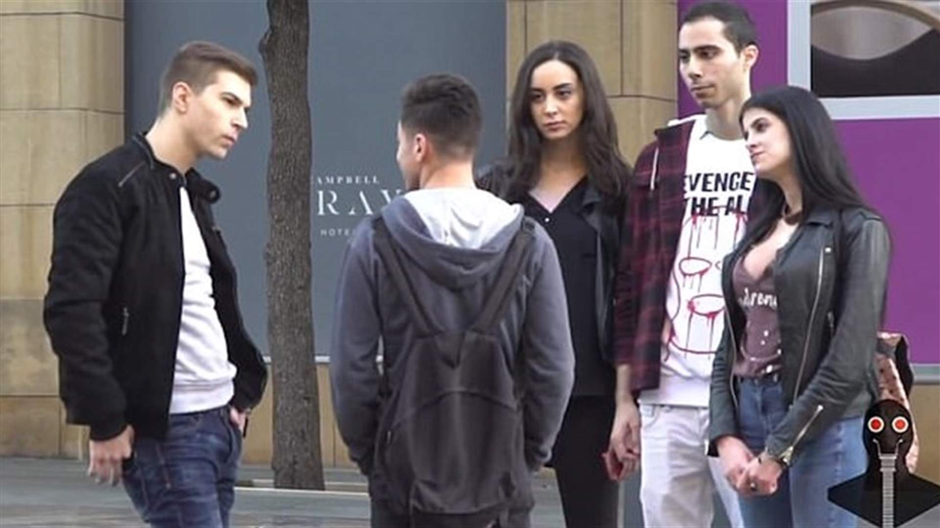 فيديو لشبان في شوارع بيروت يصل إلى العالمية... ما قصته؟