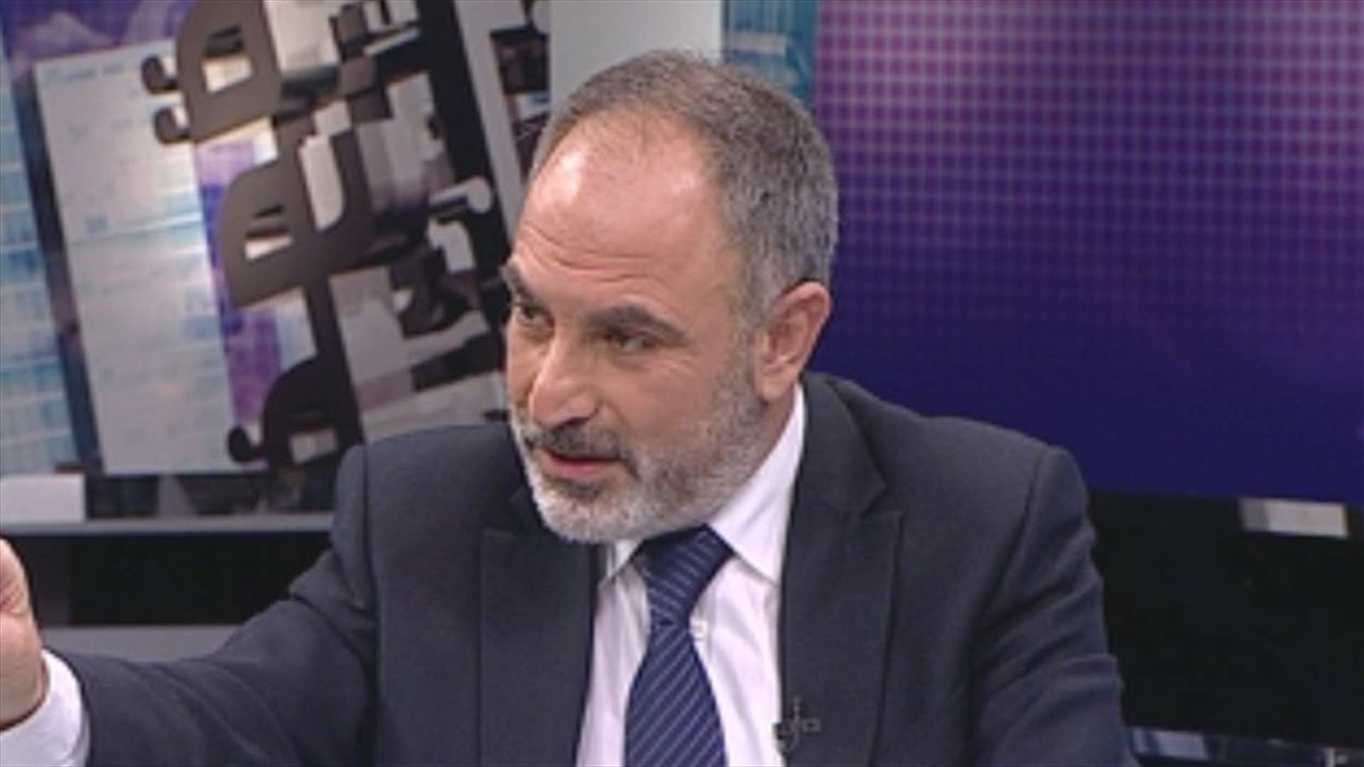 اسود للـLBCI: "ما حدا يفوت بيننا وبين حزب الله"