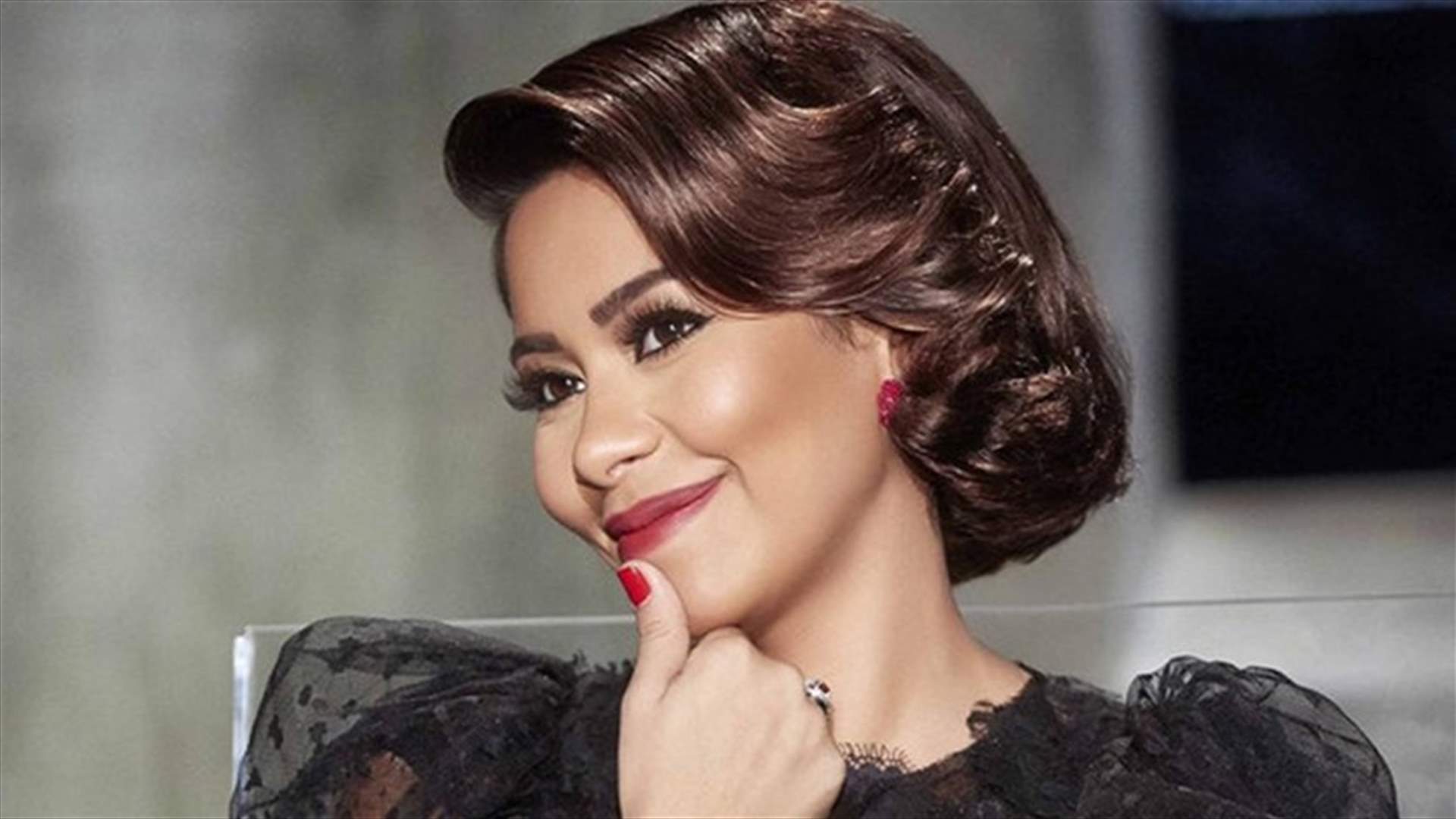 بالفيديو – بعدما عرض عليها الزواج... شيرين: " جمهوري لازم يعرف كل حاجة"