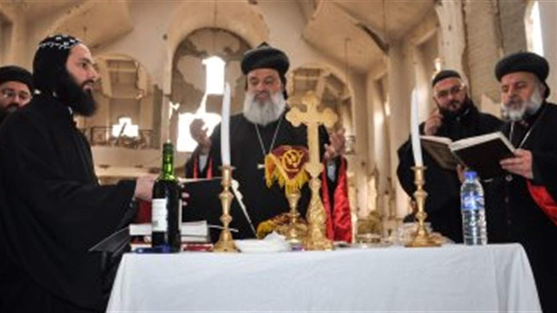 المسيحيون يقيمون أول قداس في دير الزور منذ خمس سنوات