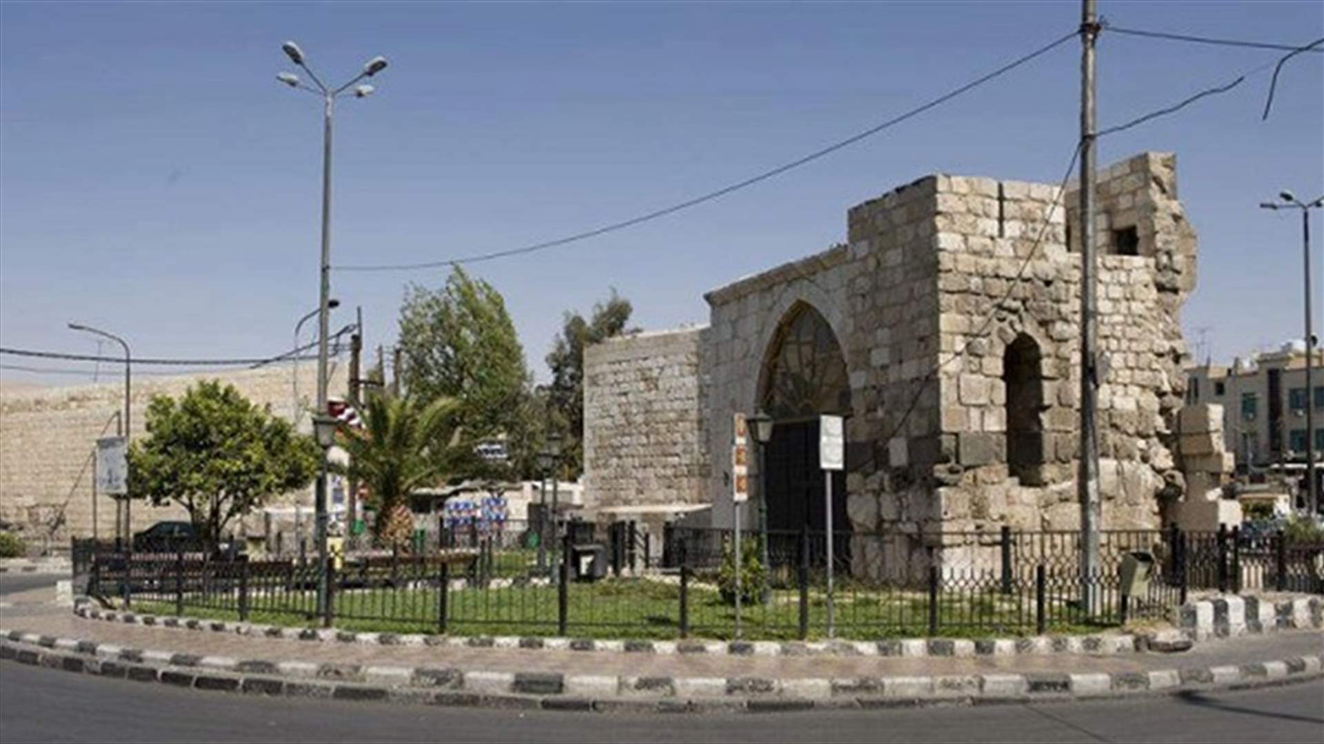 قتلى وجرحى اثر سقوط قذائف على حي باب توما