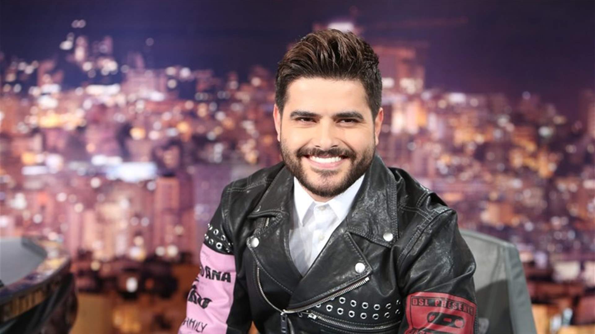 فيديو طريف لناصيف زيتون يغني "أول نظرة...Justin Piper" في لهون وبس
