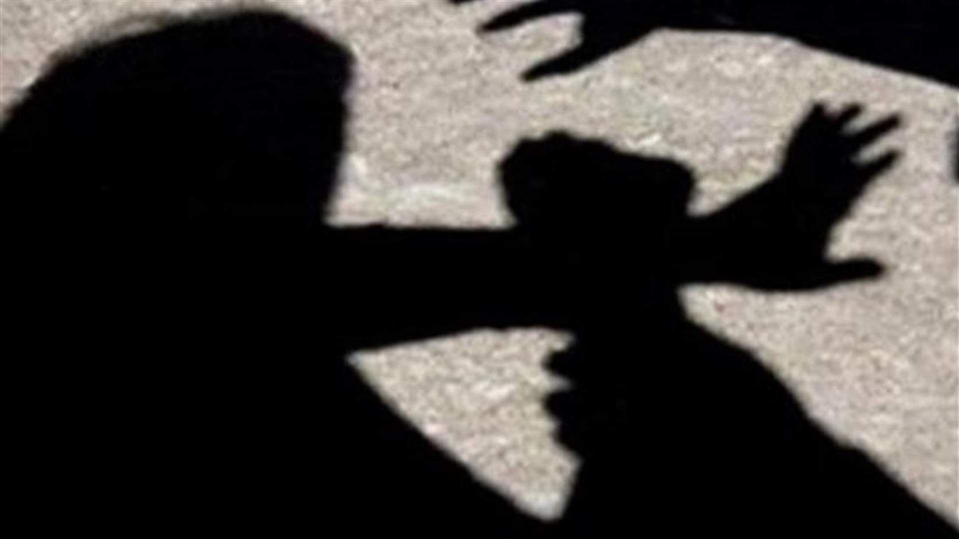جرحى في إشكال وتضارب بسبب حركات استفزازية في بلدة بترومين