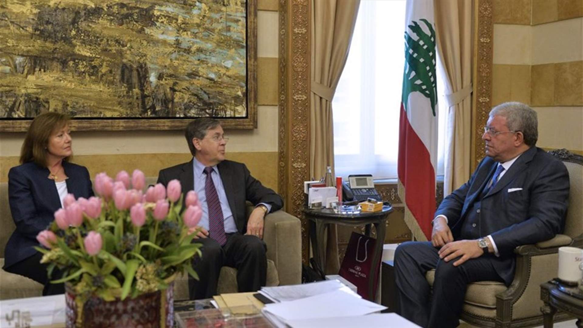 Minister al-Mashnouq welcomes US mediation to resolve border crisis, rules out military confrontation