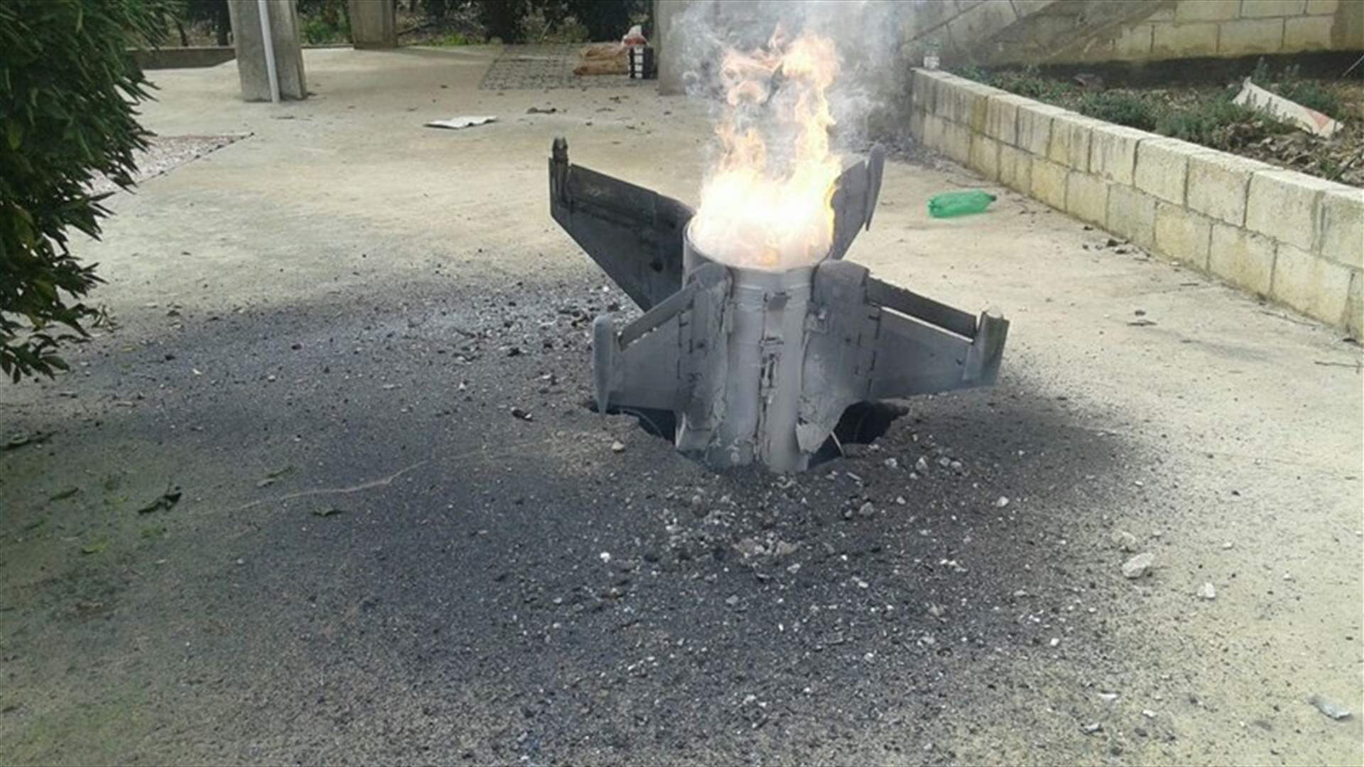 [PHOTOS] Anti-aircraft missile lands in Wadi al-Hasbani