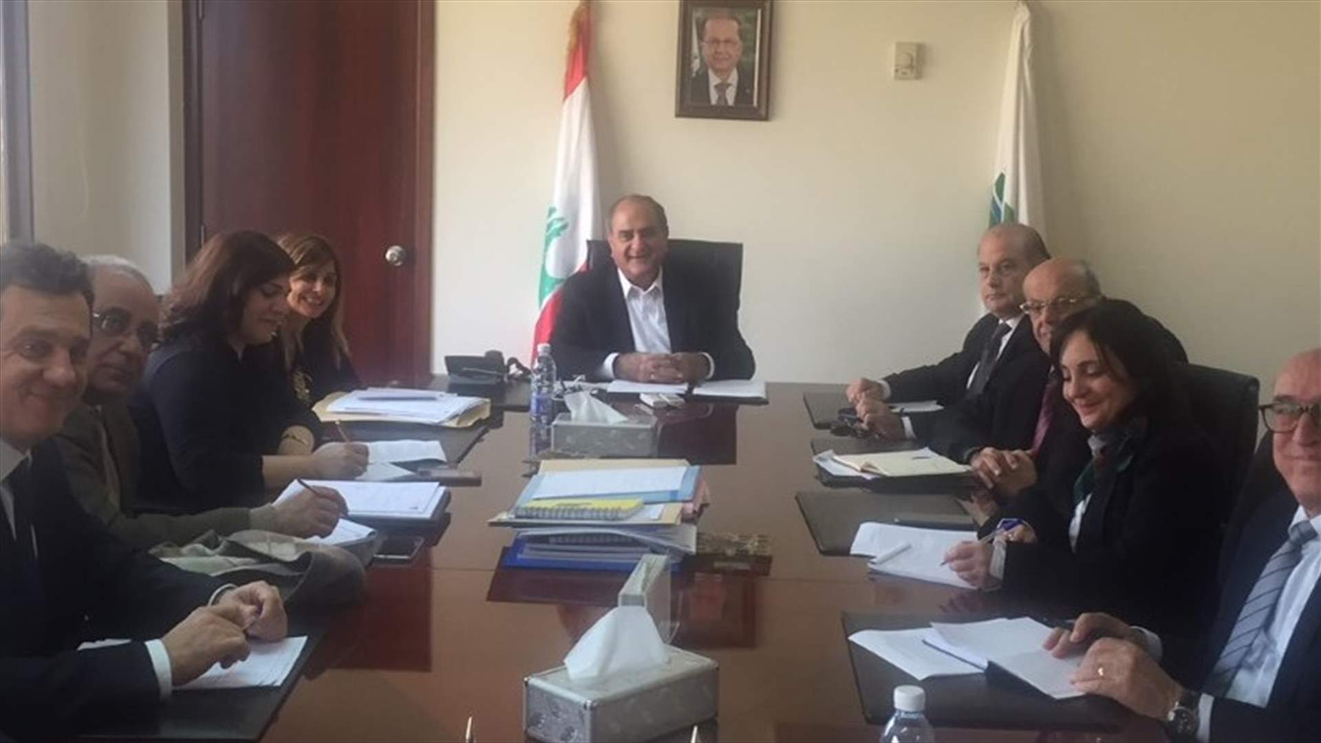 الخطيب ترأس الاجتماع الاول للجنة الاشراف على السياسة المستدامة للنفايات