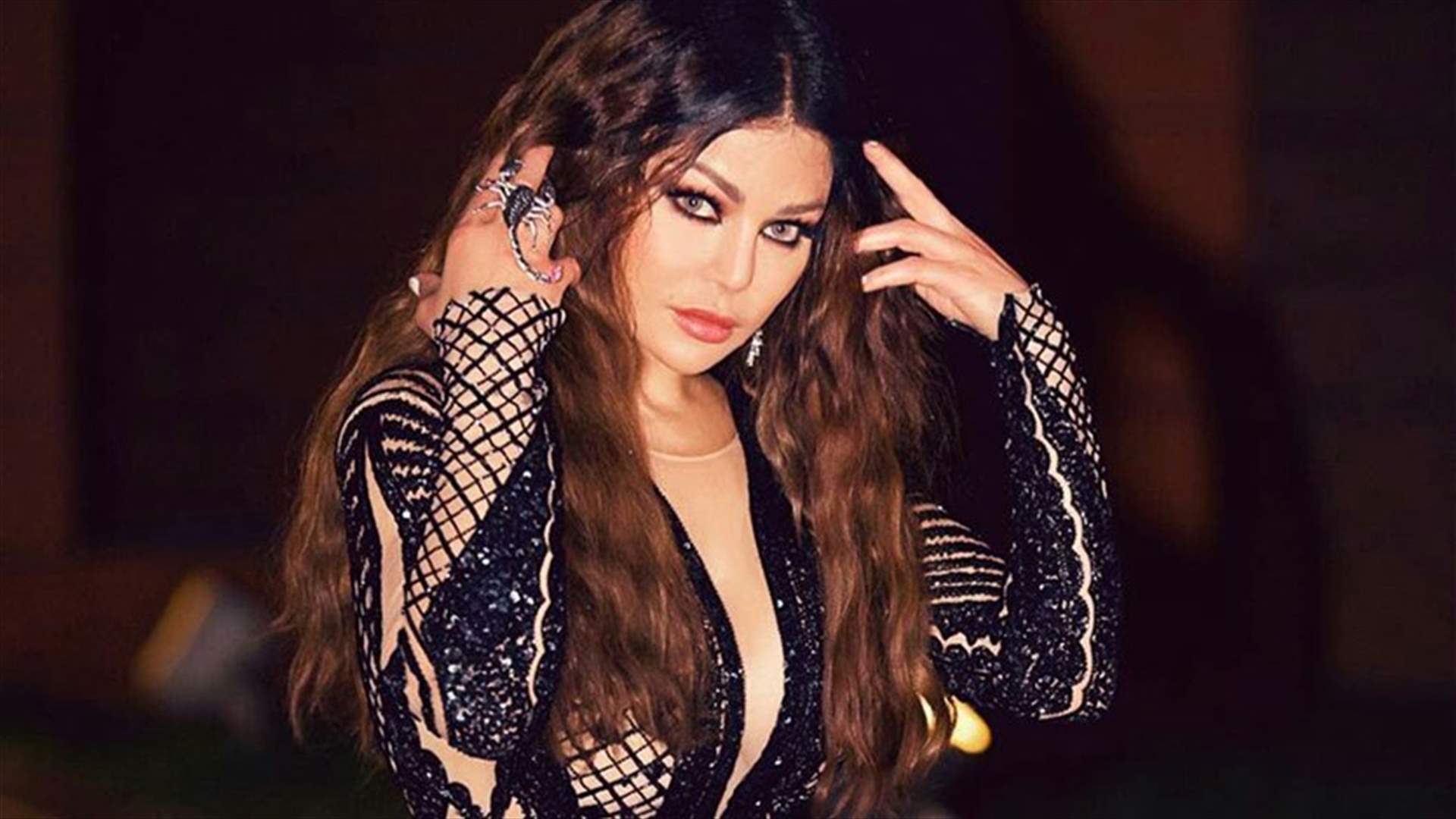 بالفيديو - هيفا وهبي على تويتر "احزروا من هو حياة قلبي"؟