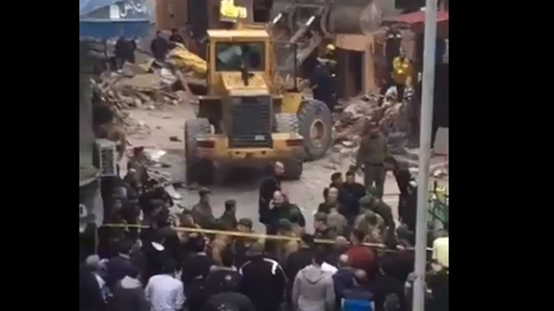 رئيس بلدية برج البراجنة للـ LBCI : وفاة سيدة وابنتها في انهيار المبنى