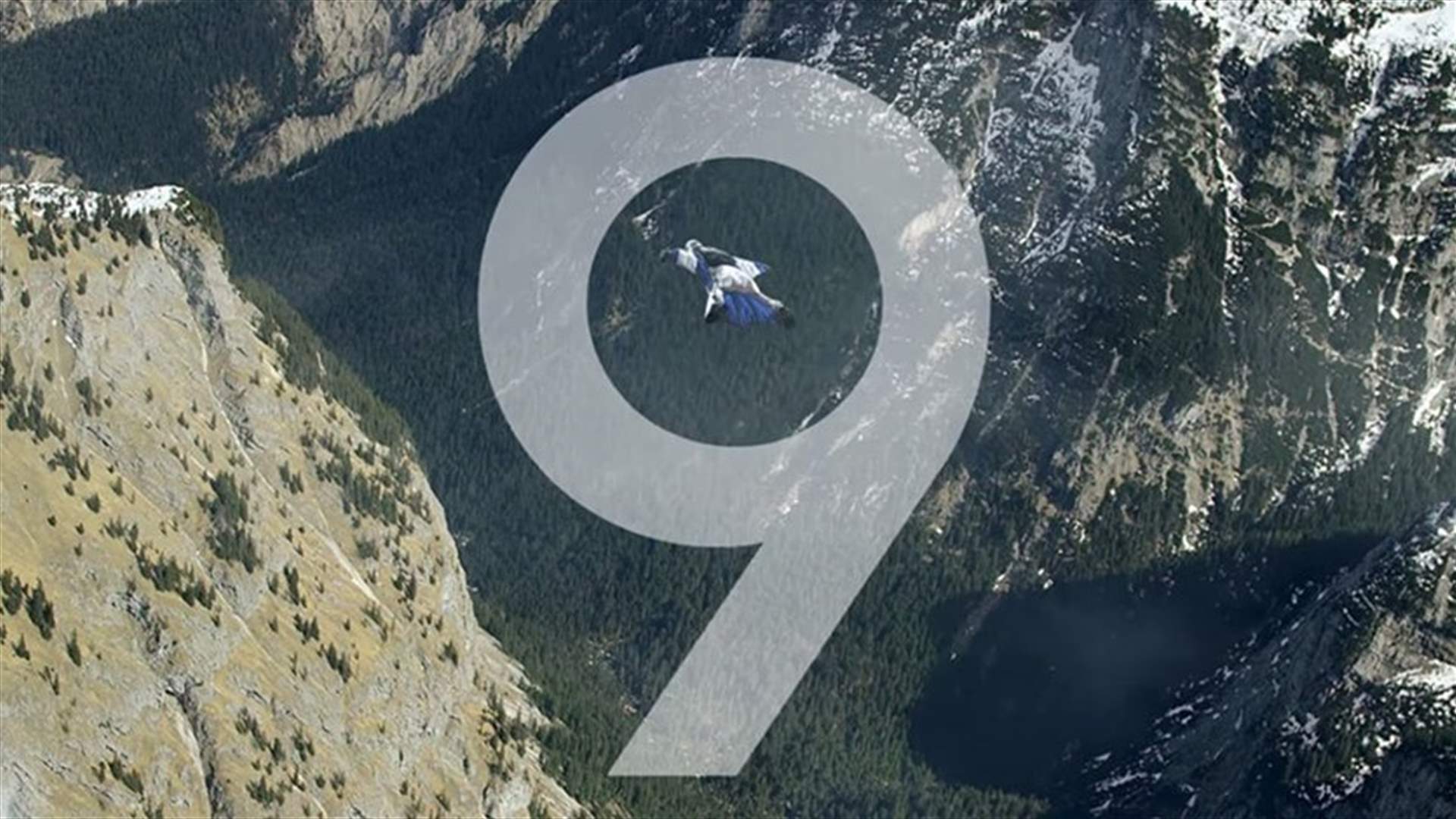 سامسونغ تكشف عن هاتف غالكسي S9 بفيديوهات مشوقة