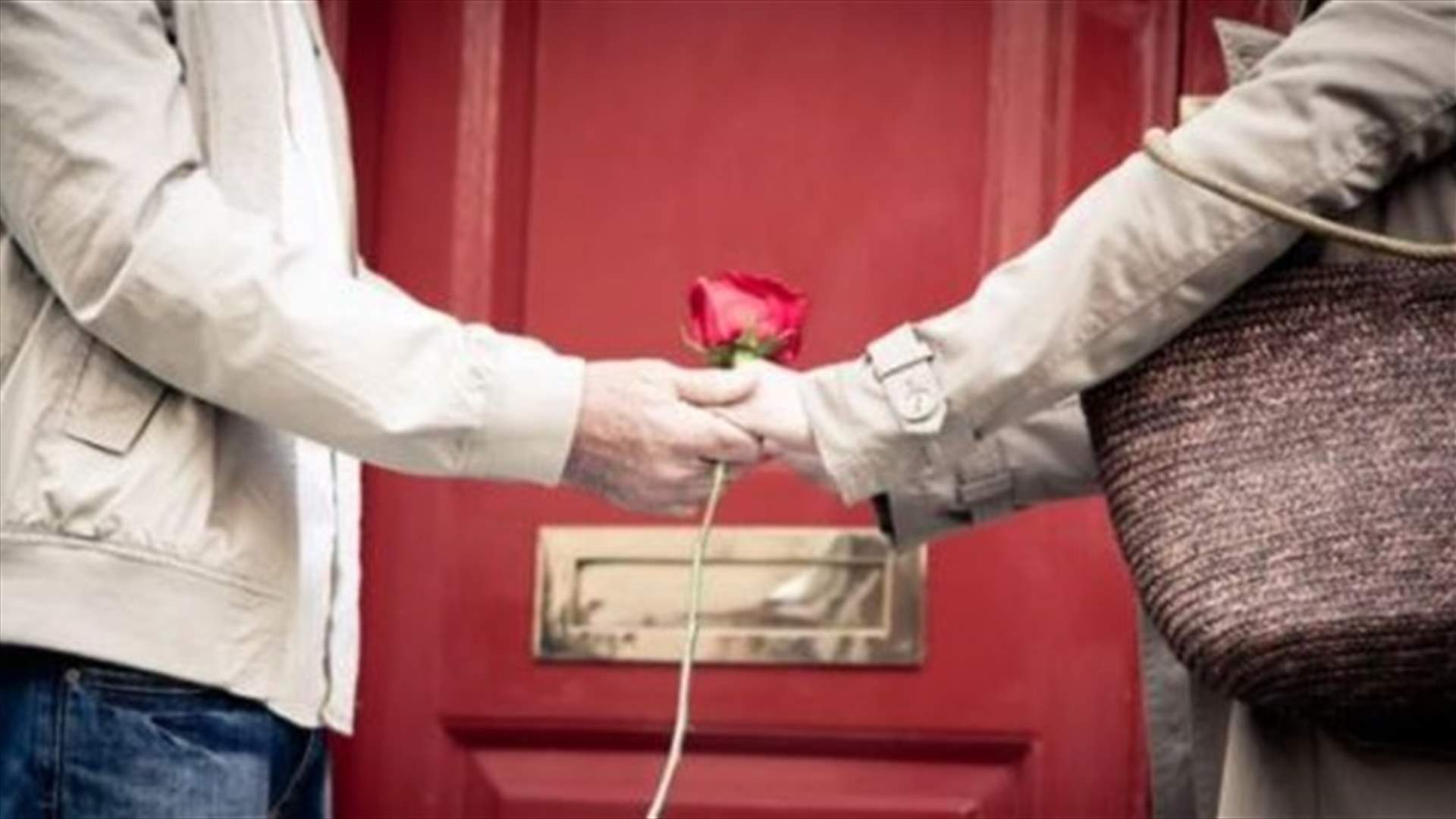 ممارسة العلاقة الحميمة تزيد بعد سنّ الـ 65