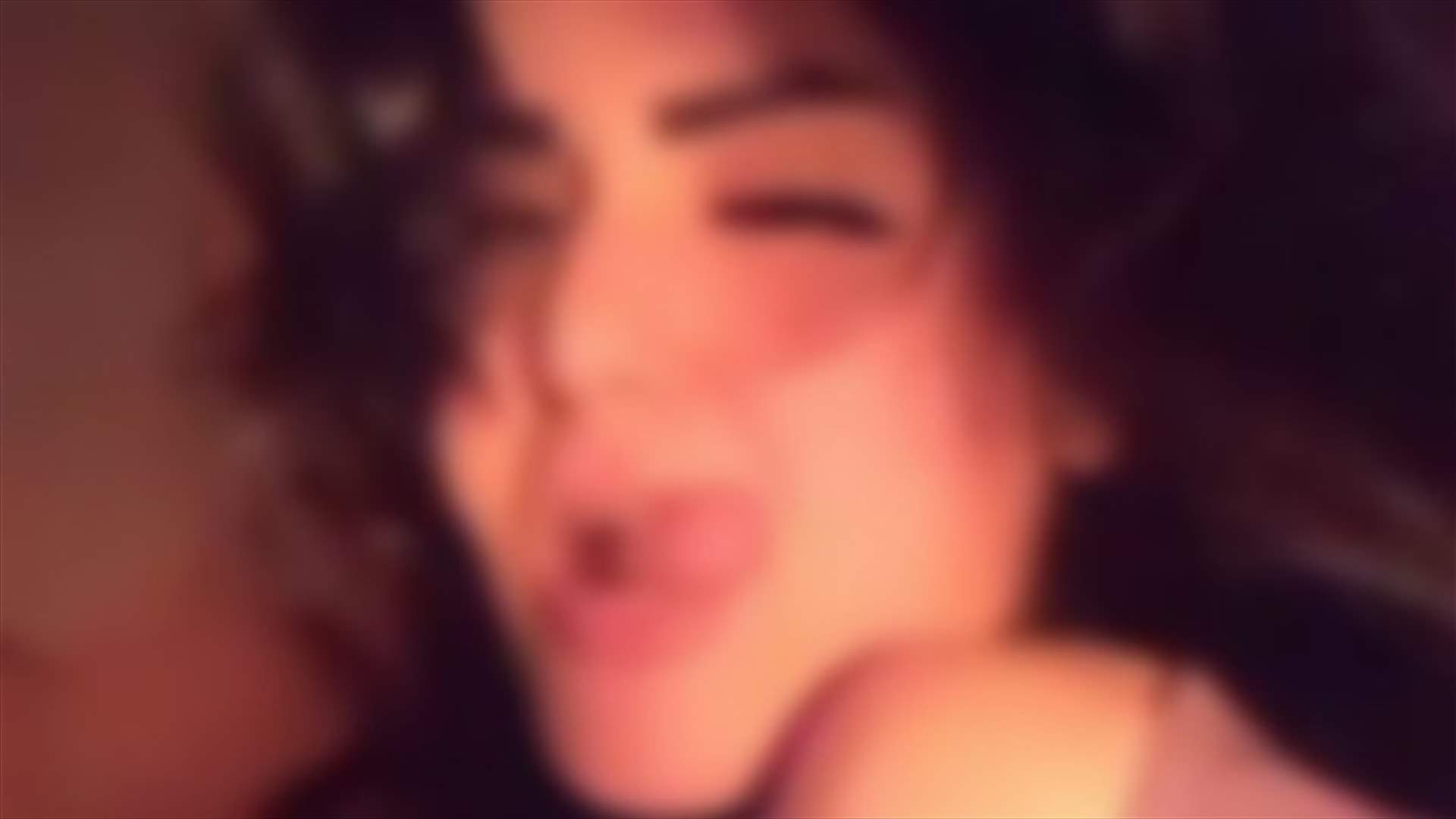 فنانة مثيرة للجدل تعلن عن رغبتها الشديدة بالحصول على رجل