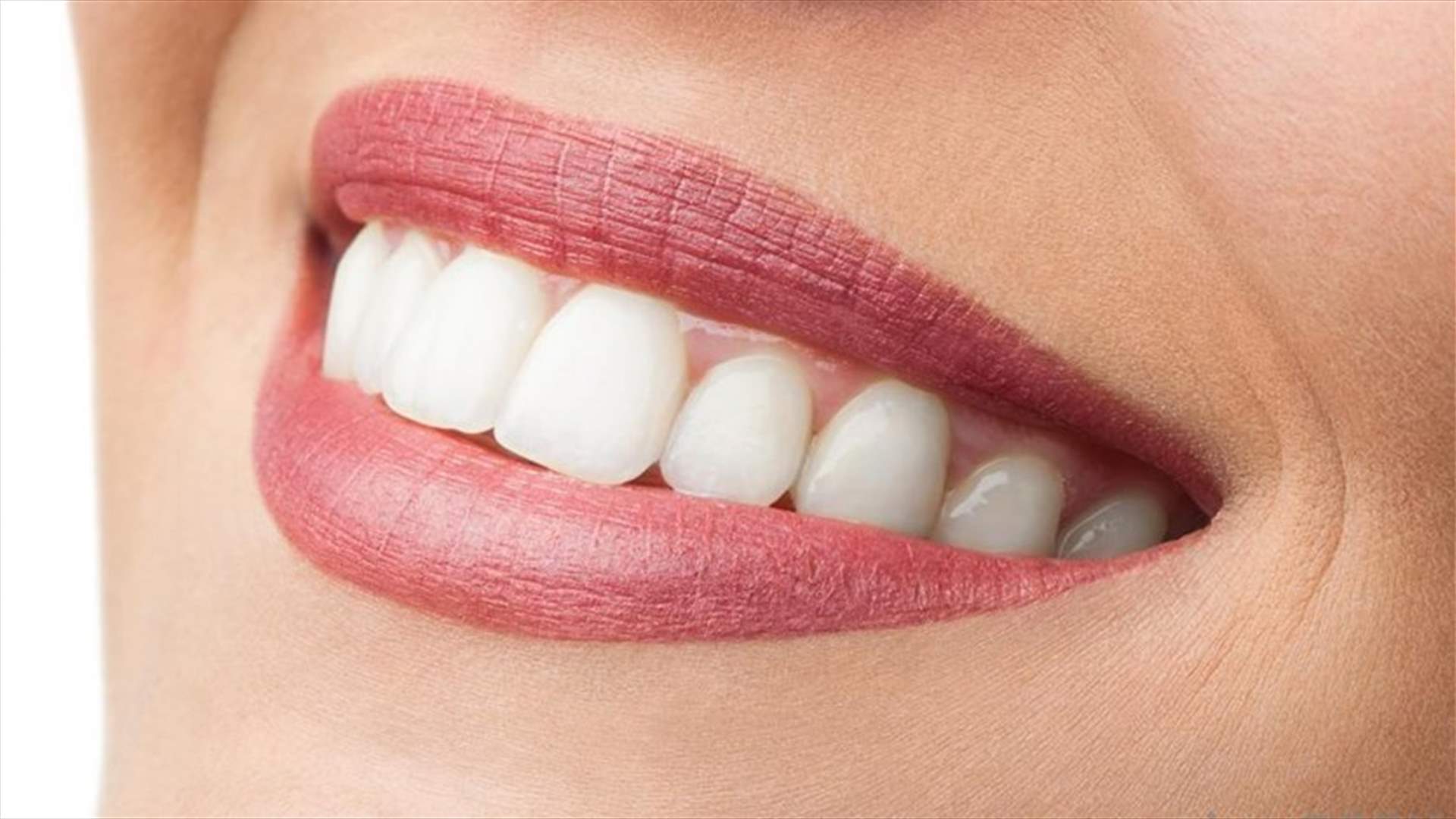 أطعمة لا تخطر في البال تؤدي إلى تآكل الأسنان