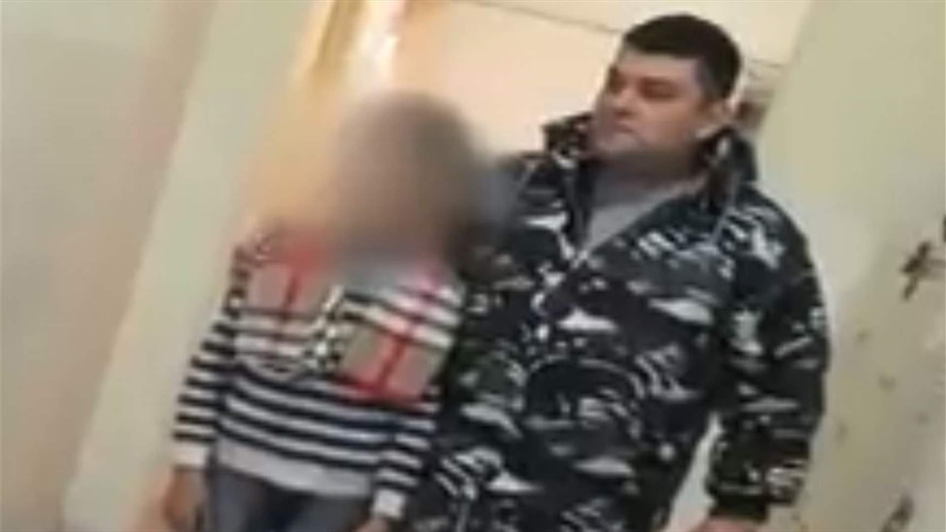 بالفيديو- قصة إبن الـ13 عاما الذي هرب من منزل أقاربه بعد إرغامه على العمل