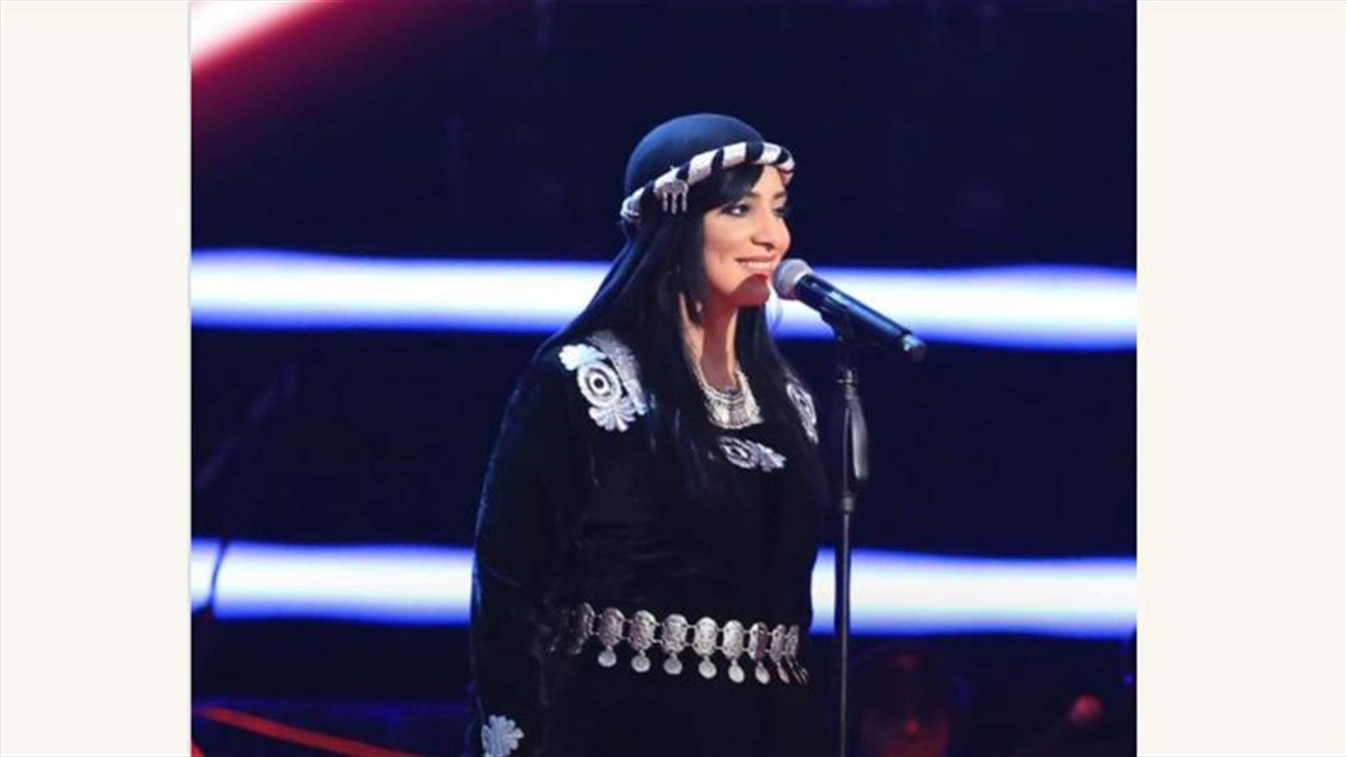 بالفيديو- مذيعة سرقت قلوب الحكام في The Voice... وهذه مفاجأة اليسا لها!