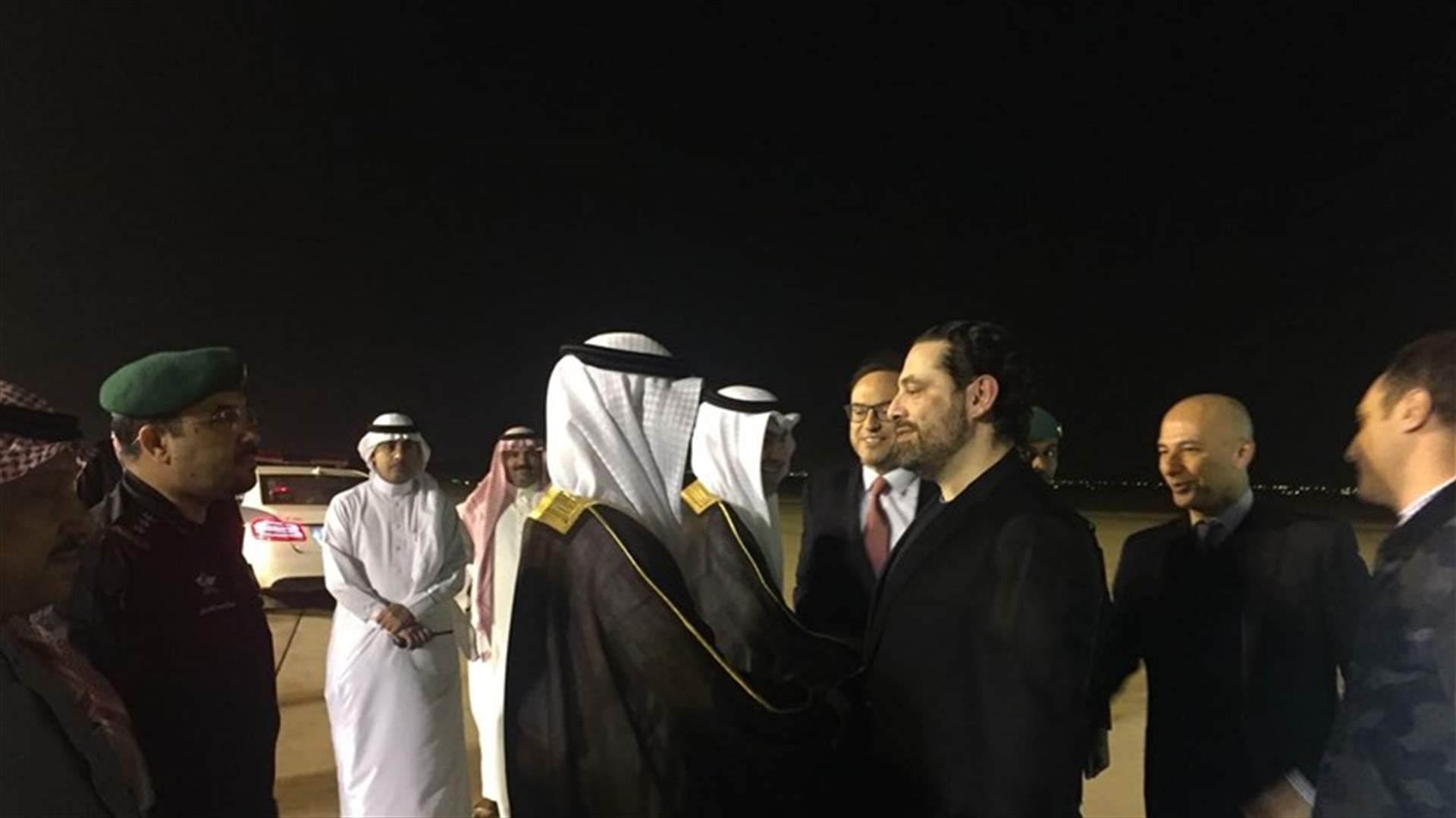 بالصور- الحريري في الرياض ... من كان في استقباله؟