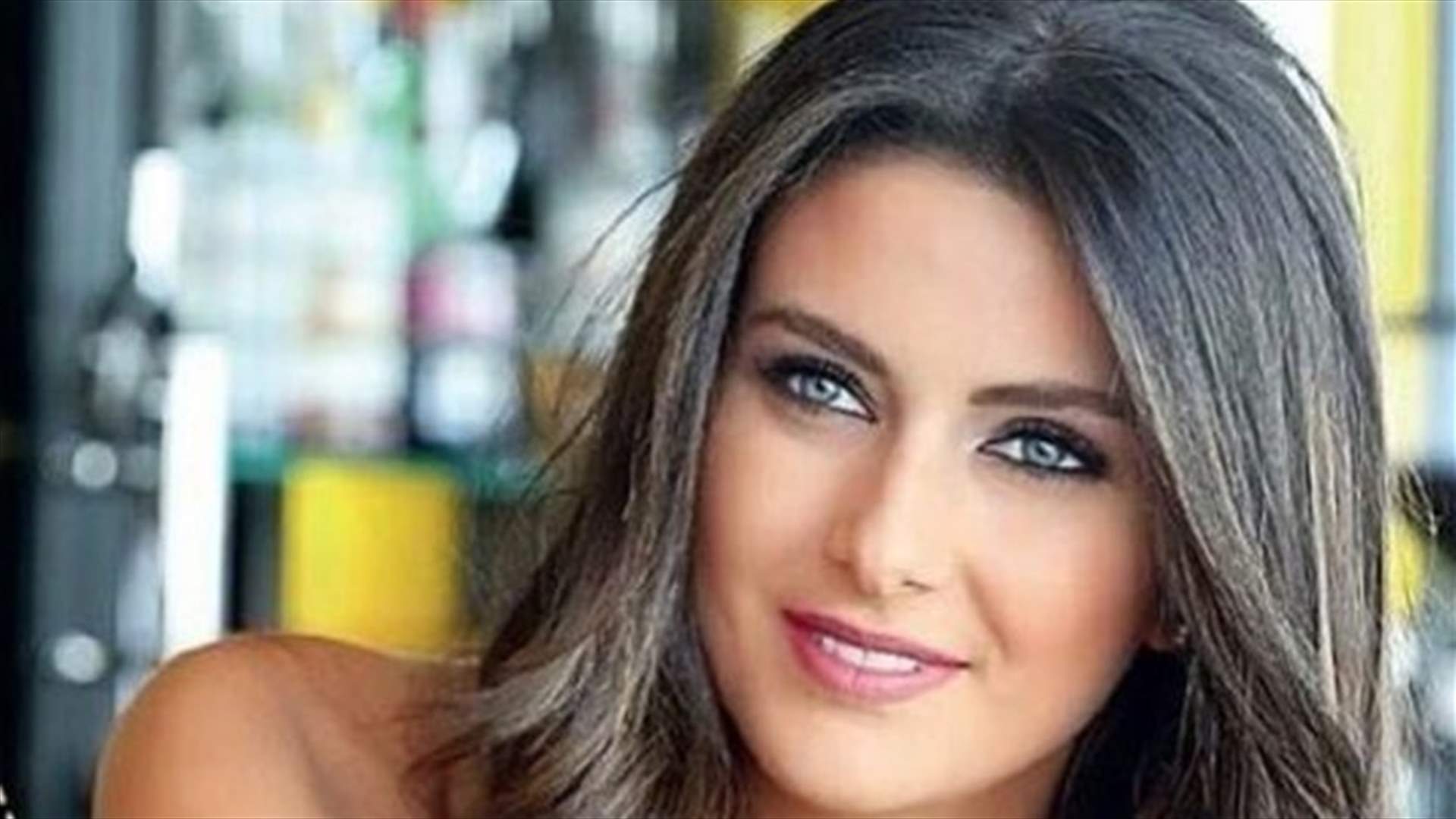 بالصور: لن تصدّقوا الشبه بين ملكة جمال لبنان السابقة سالي جريج وهذه النجمة التركية!