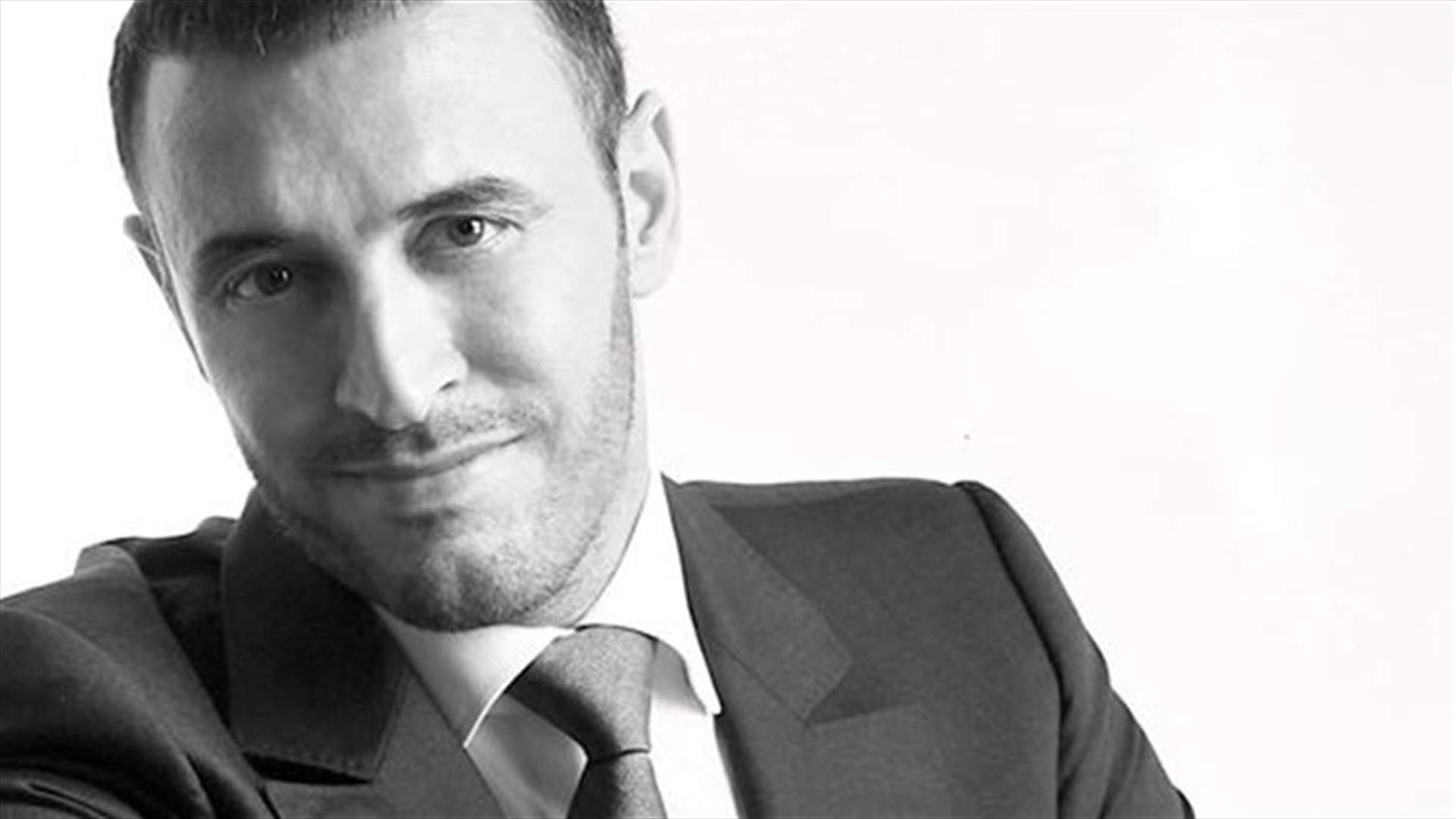 بعد العزوف عن الزواج لاكثر من 18 عاماً.. هل هذه هي زوجة كاظم الساهر الجديدة؟