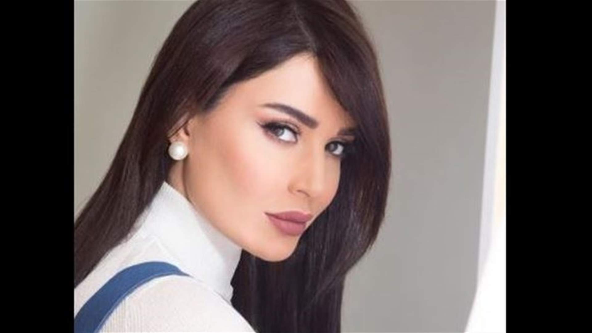 سيرين عبد النور تستنكر: "بعدنا على الارض أو نزلنا نزول؟"