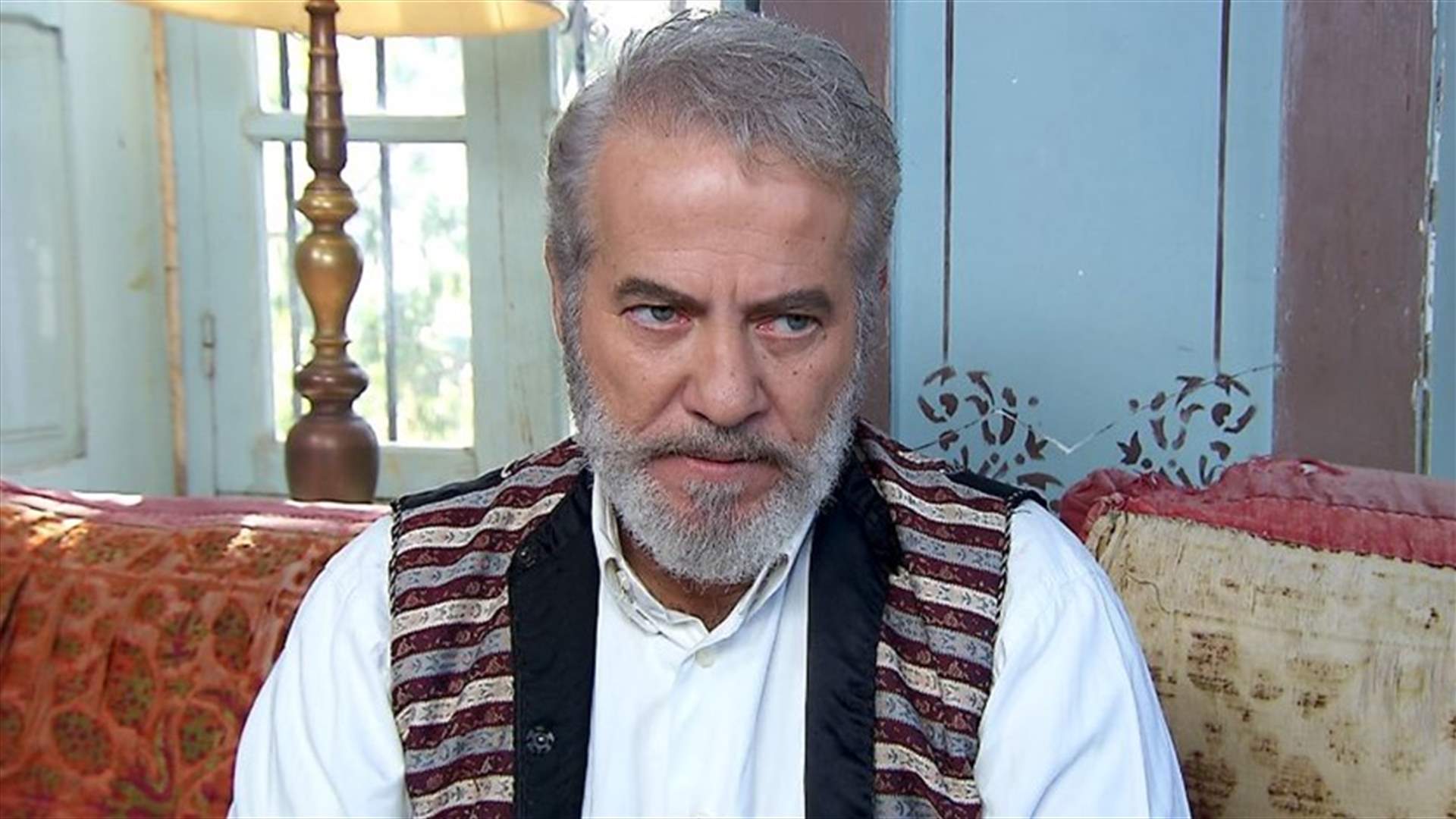 فادي ابراهيم: قد أغيب عن الشاشة والبلد.. نجوم كبار تبهدلوا بآخر عمرن!
