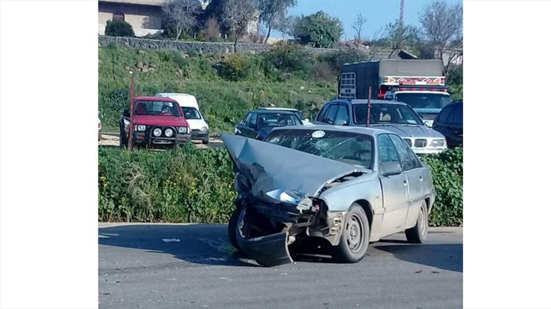 جريحان في حادث سير على طريق الدوسة البيرة