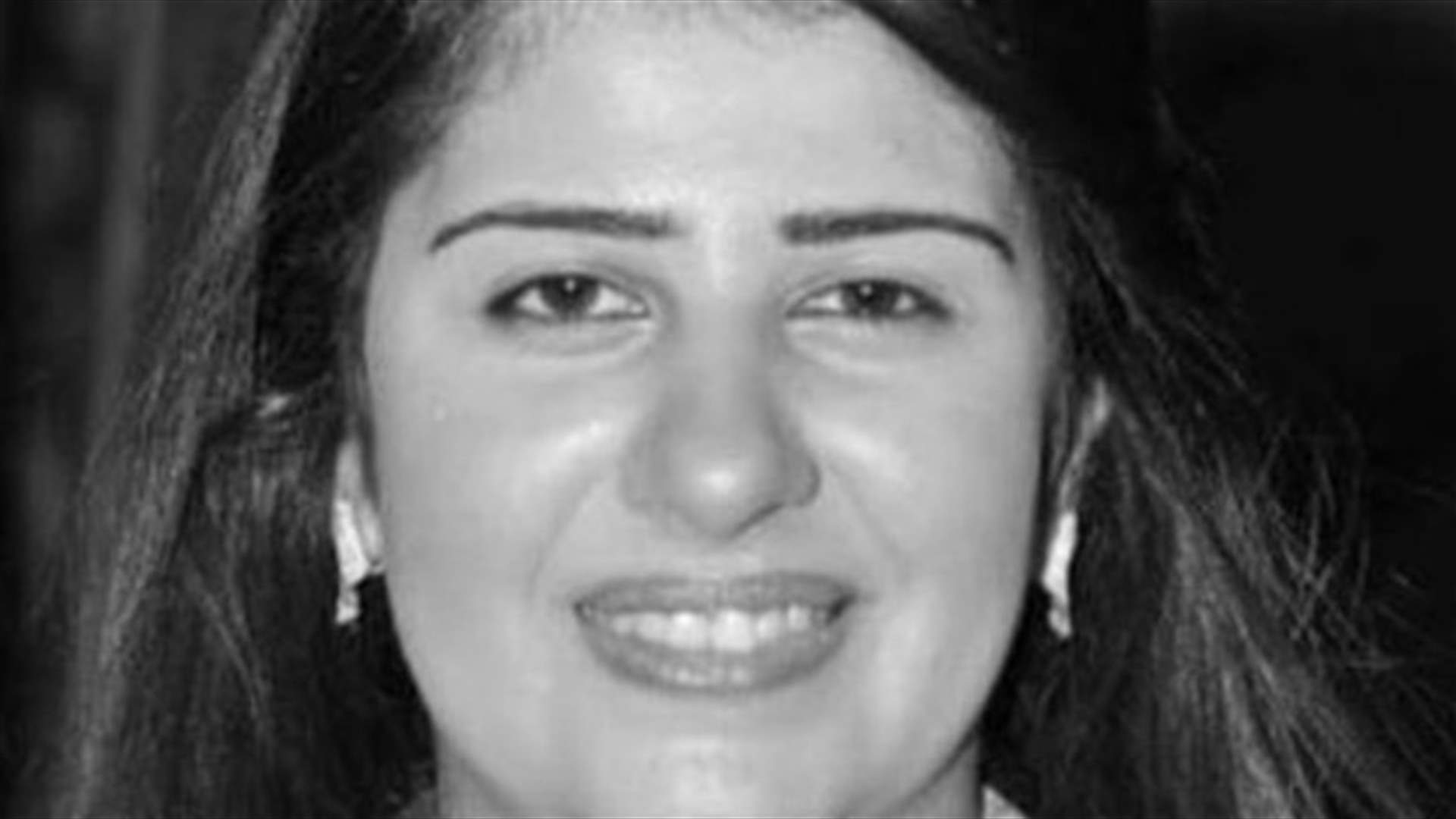 وفاة مذيعة مصرية عن عمر 33 عاماً بعد صراعٍ مع مرض السرطان