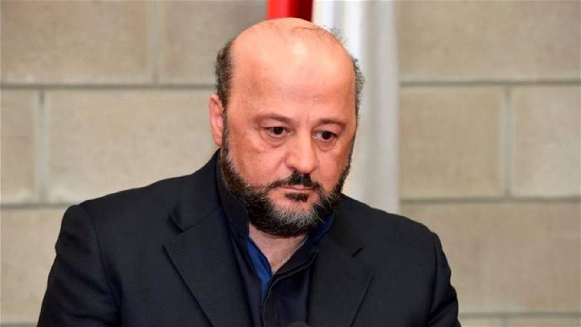 ابراهيم الحلبي يشنّ هجوماً على تلفزيون لبنان والوكالة والرياشي... والأخيران يردّان