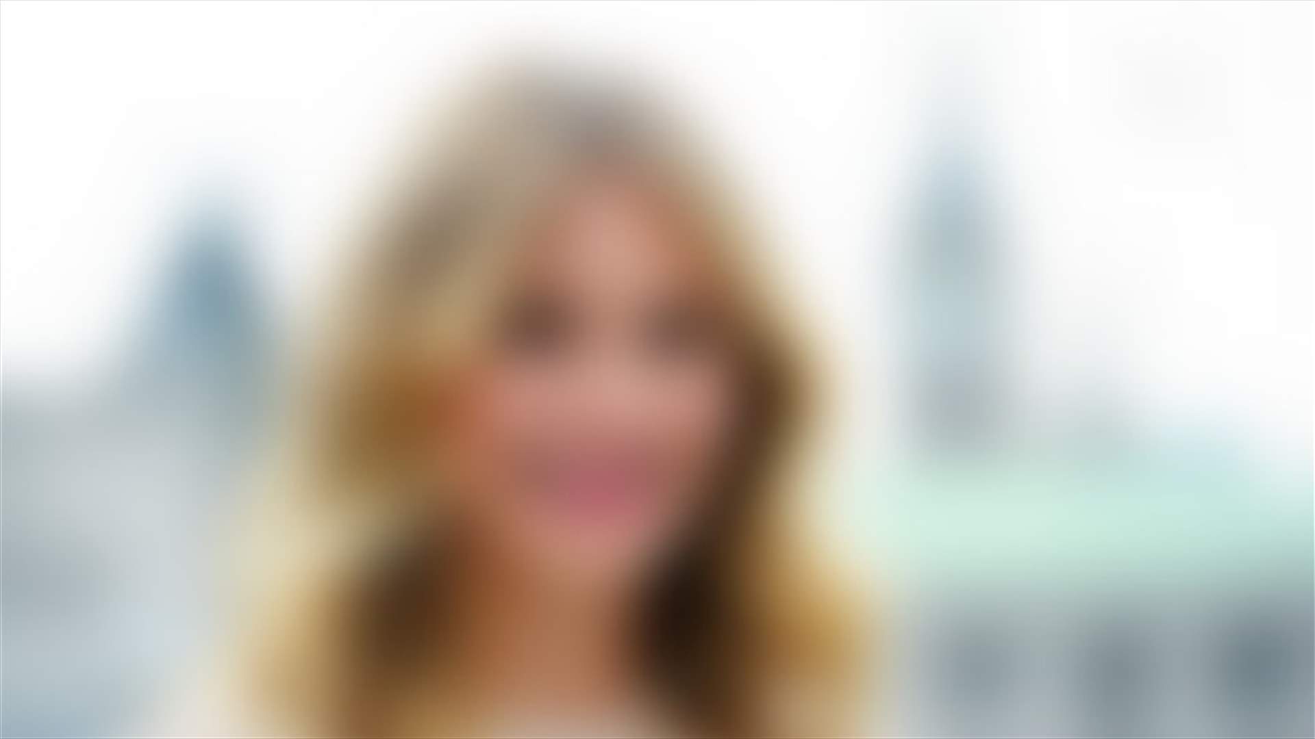 نجمة عالمية تريد الاعتزال والسبب عائلتها