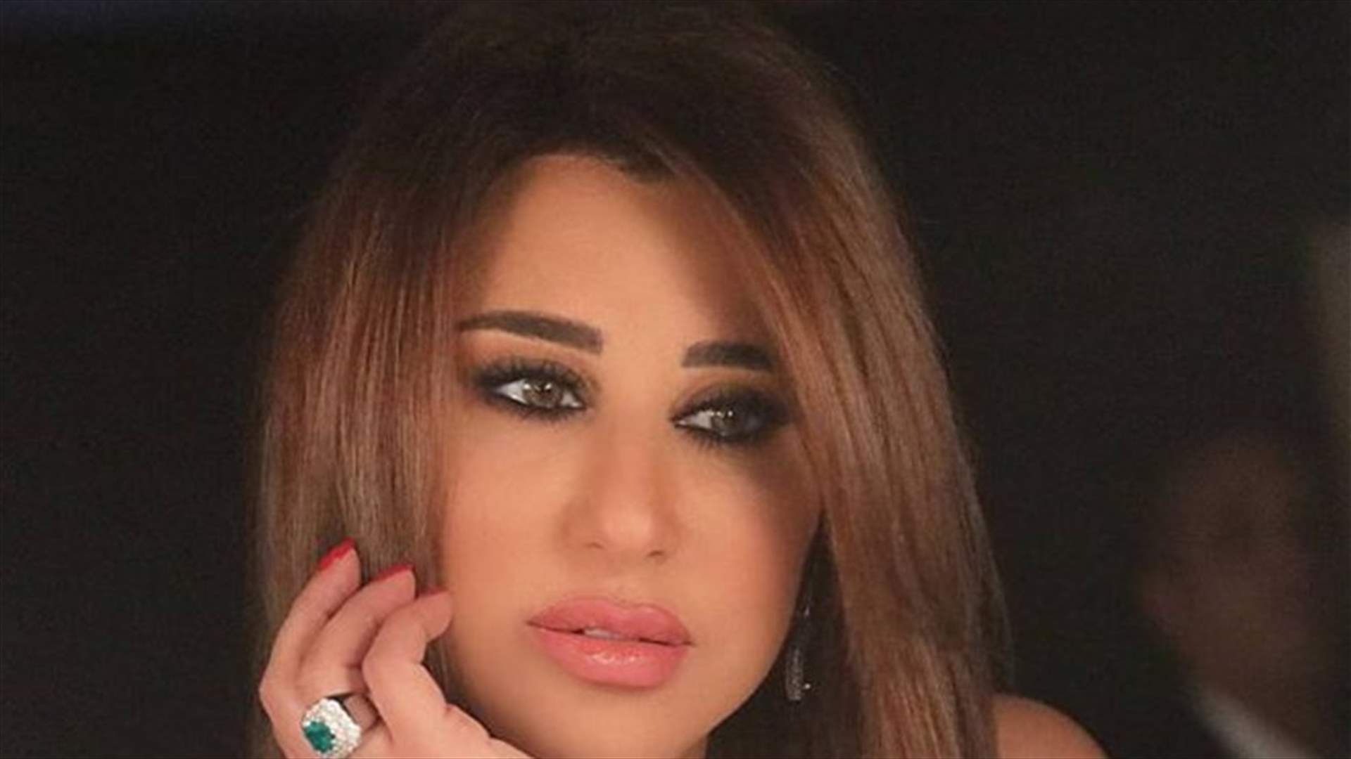 بالفيديو- تورّم وجه نجوى كرم يثير التساؤلات.. وهي تكشف السبب!