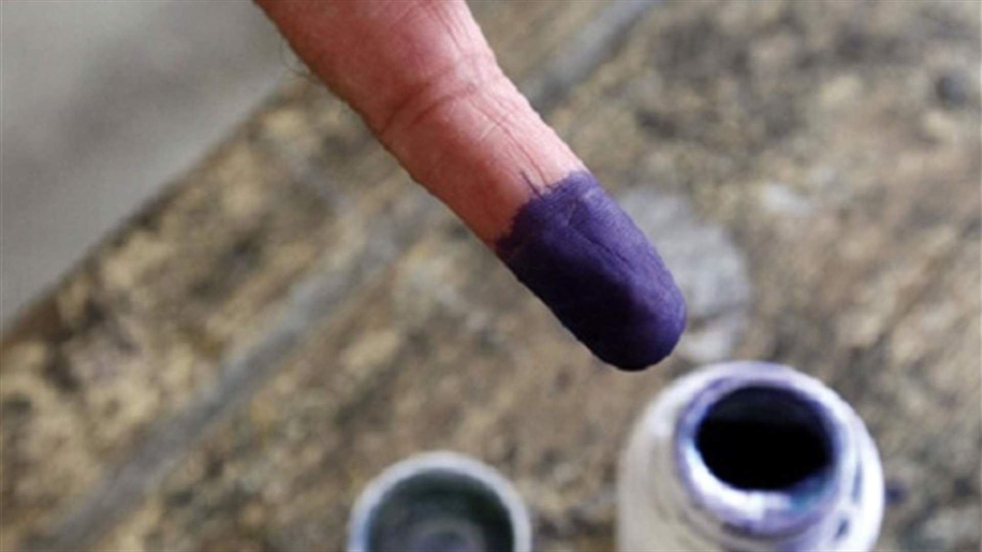 الأخبار – "لوازم الانتخابات": حبر على ورق بمليون دولار