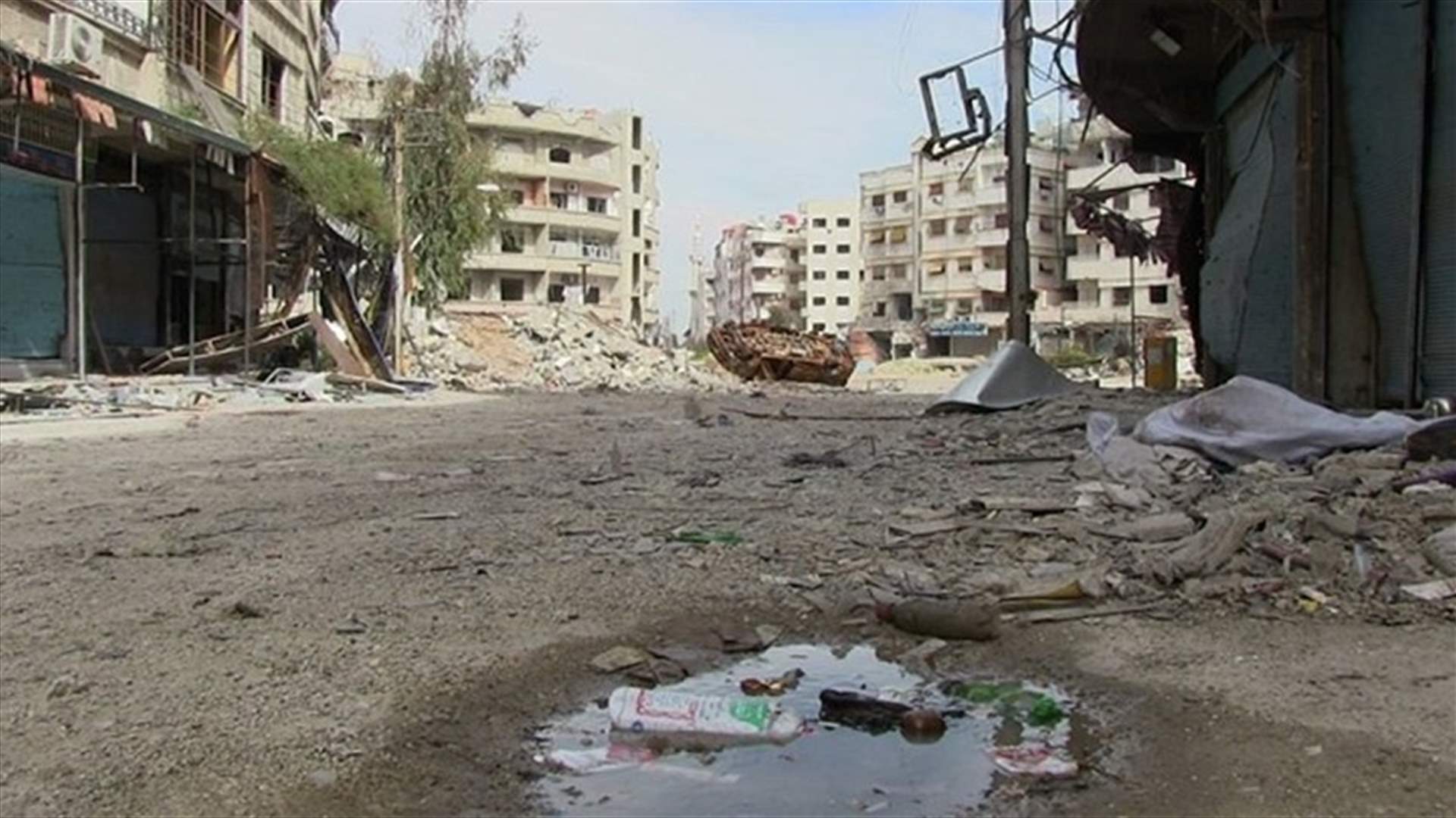 التلفزيون السوري: الجيش يمهل مقاتلي المعارضة في حرستا حتى الثالثة للانسحاب