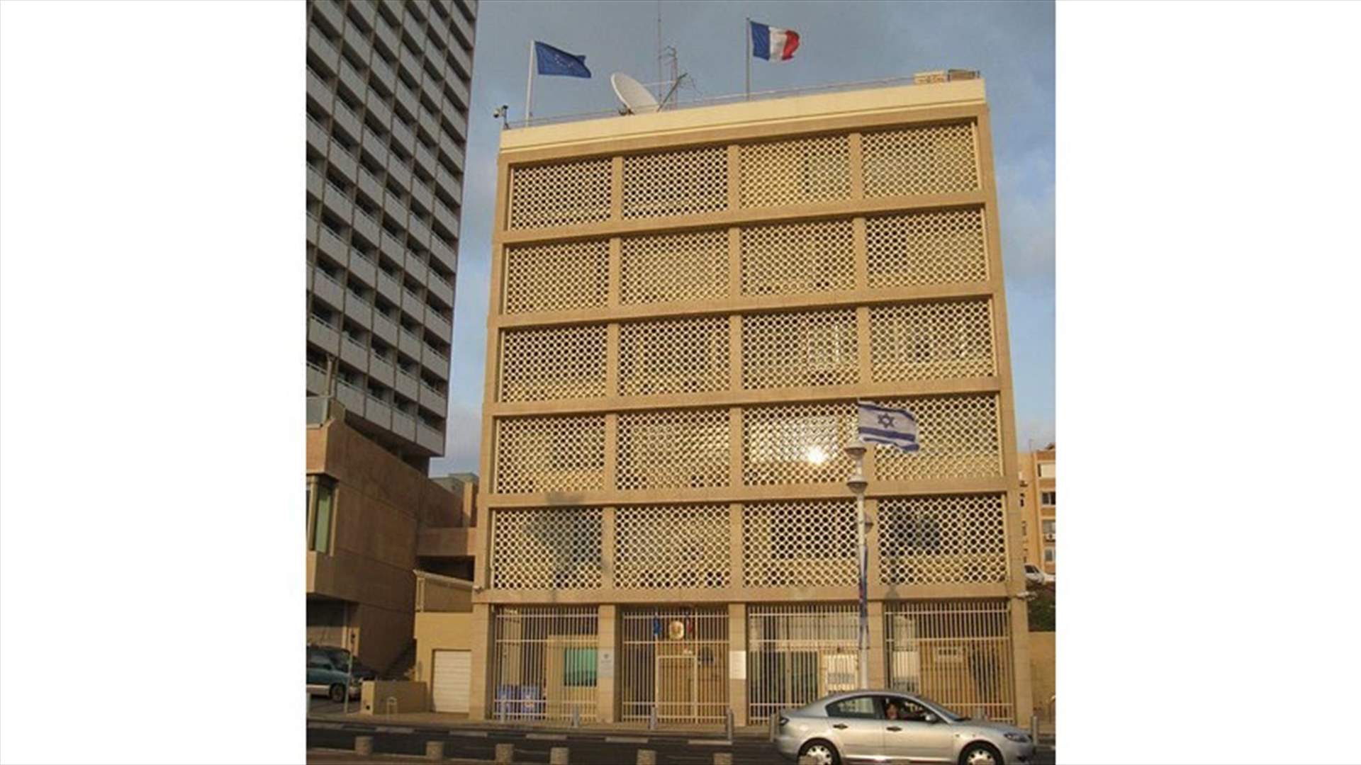 French consulate employee suspected of smuggling arms to Palestinians - Israel