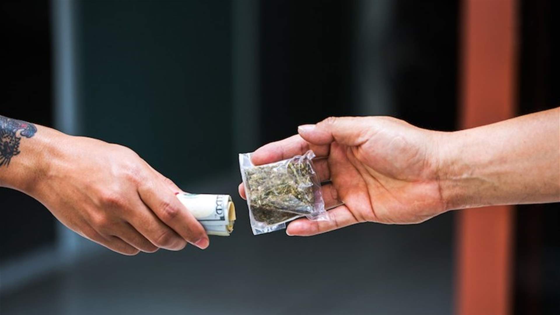 عصابة تجارة مخدرات تقدّم عروضاً وتخفيضات بالأسعار!