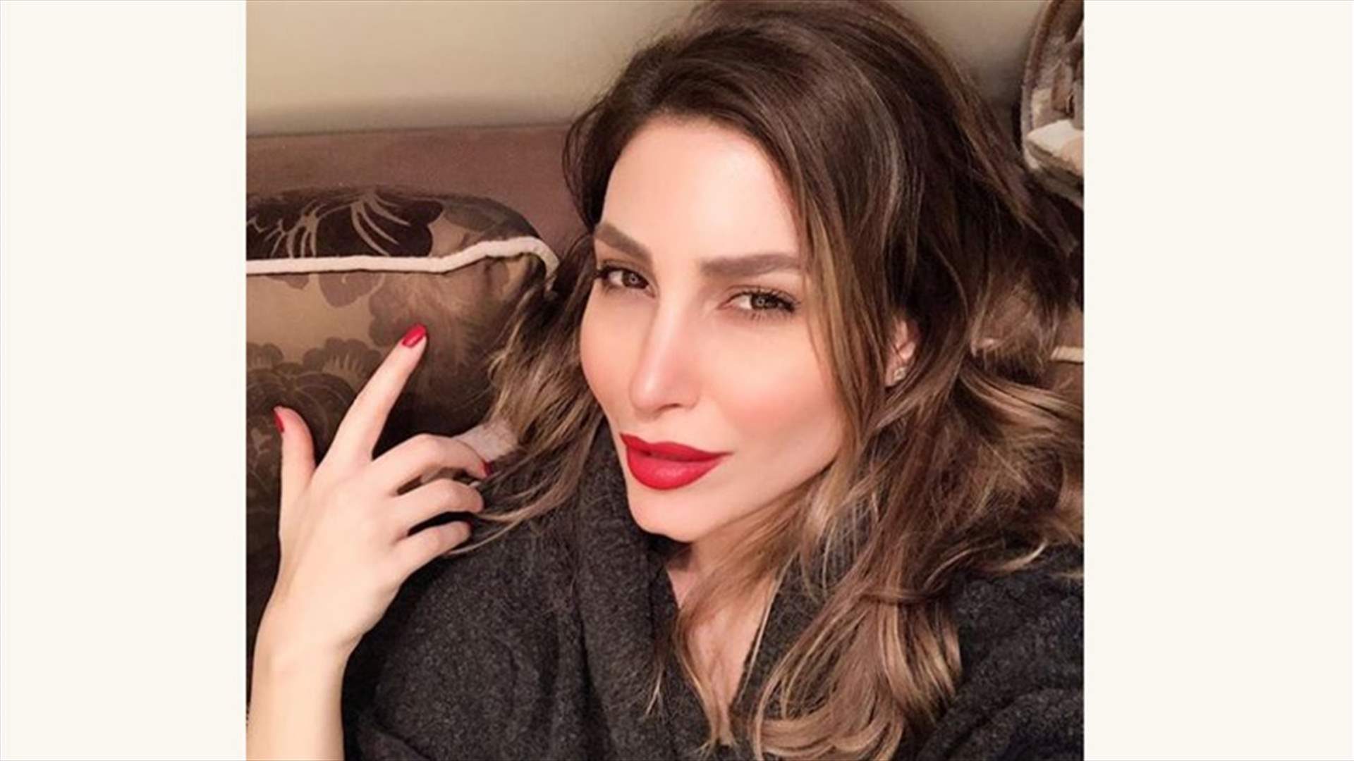 بالفيديو- سيارة يارا "غرقت" في بحيرة... ما القصة؟