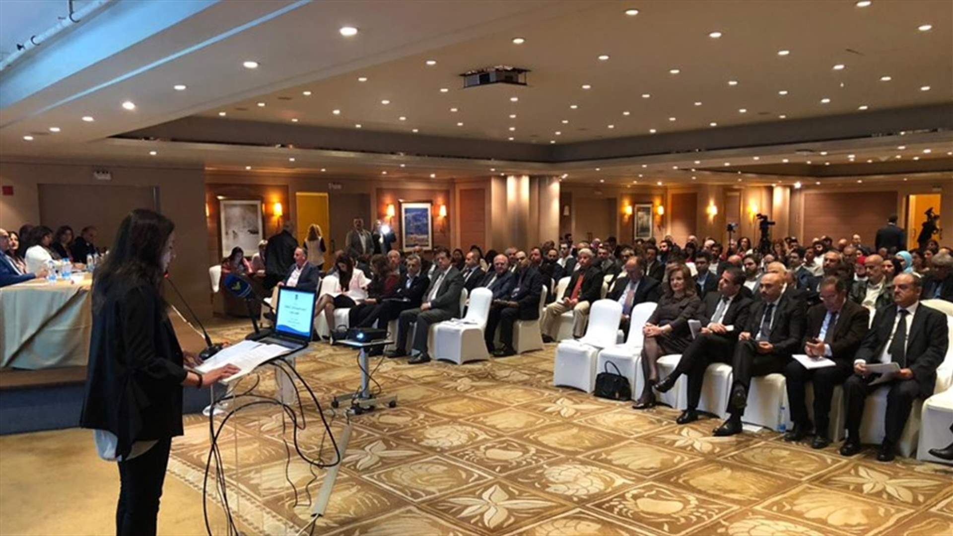 مؤتمر لوزارة البيئة للتأكيد على اهمية الشراكة مع القطاعين الاكاديمي والخاص
