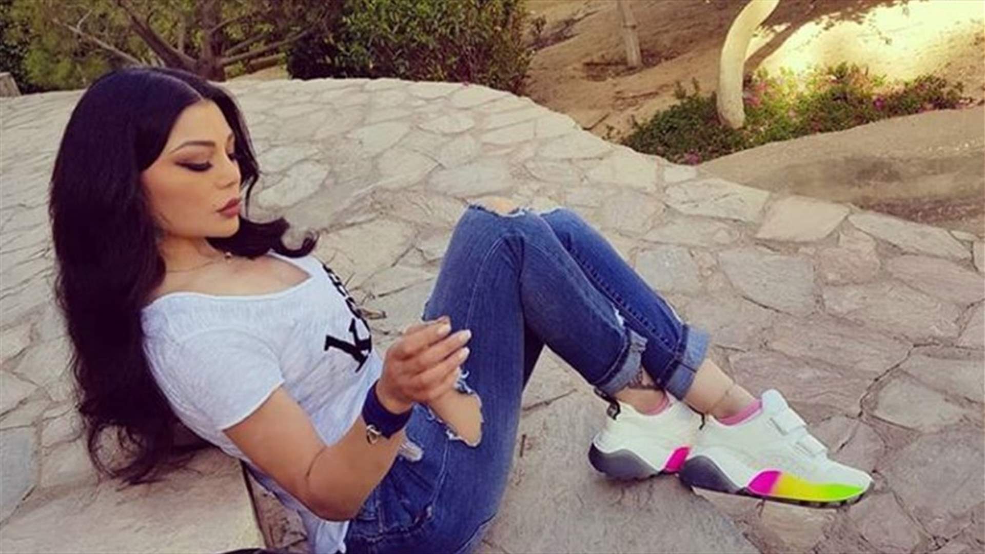 هيفا وهبي عبر سناب شات: "صباح القصف".. فما السبب؟