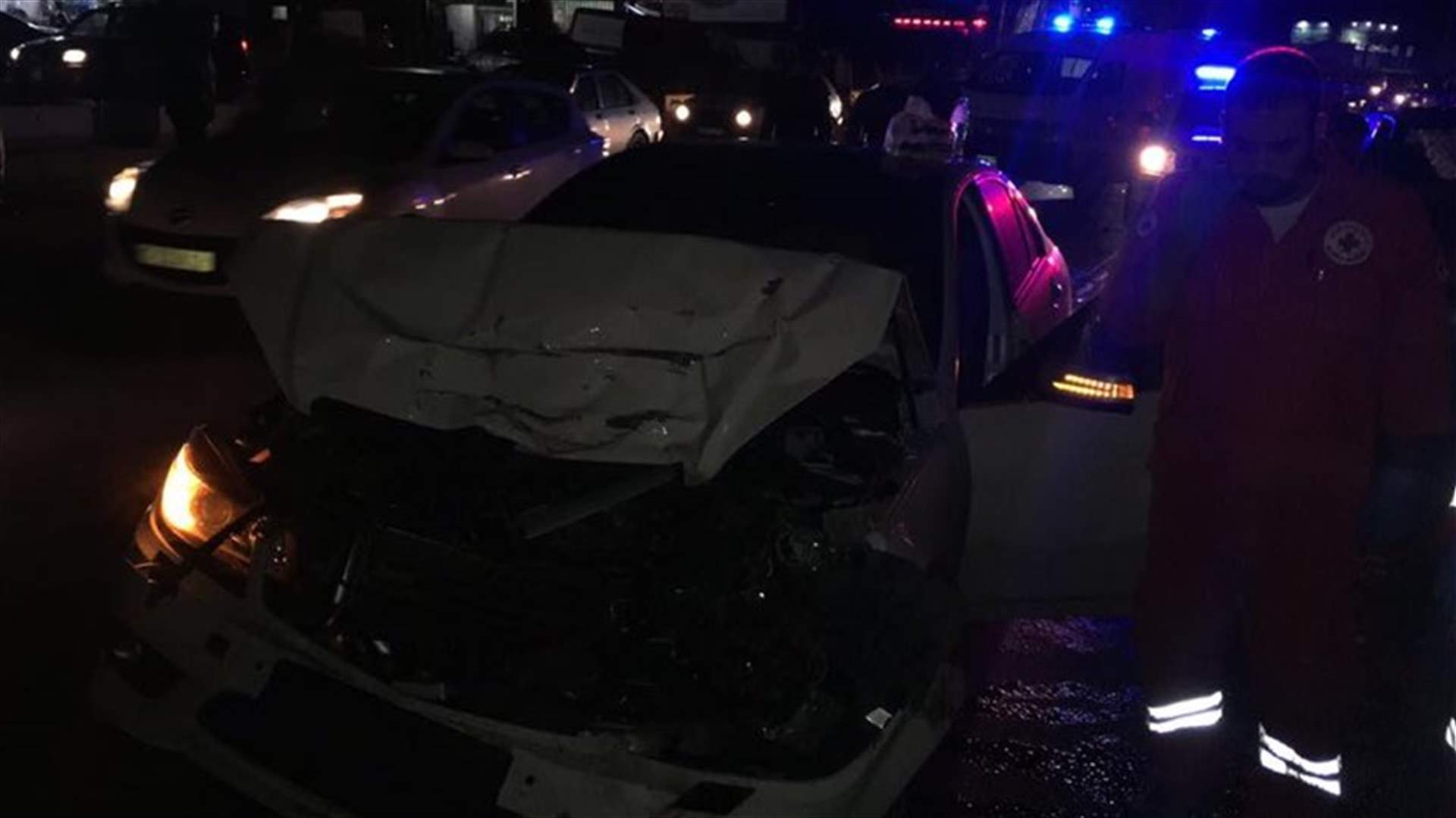 بالصور- الزميل مروان قدوم ينجو من حادث سير!