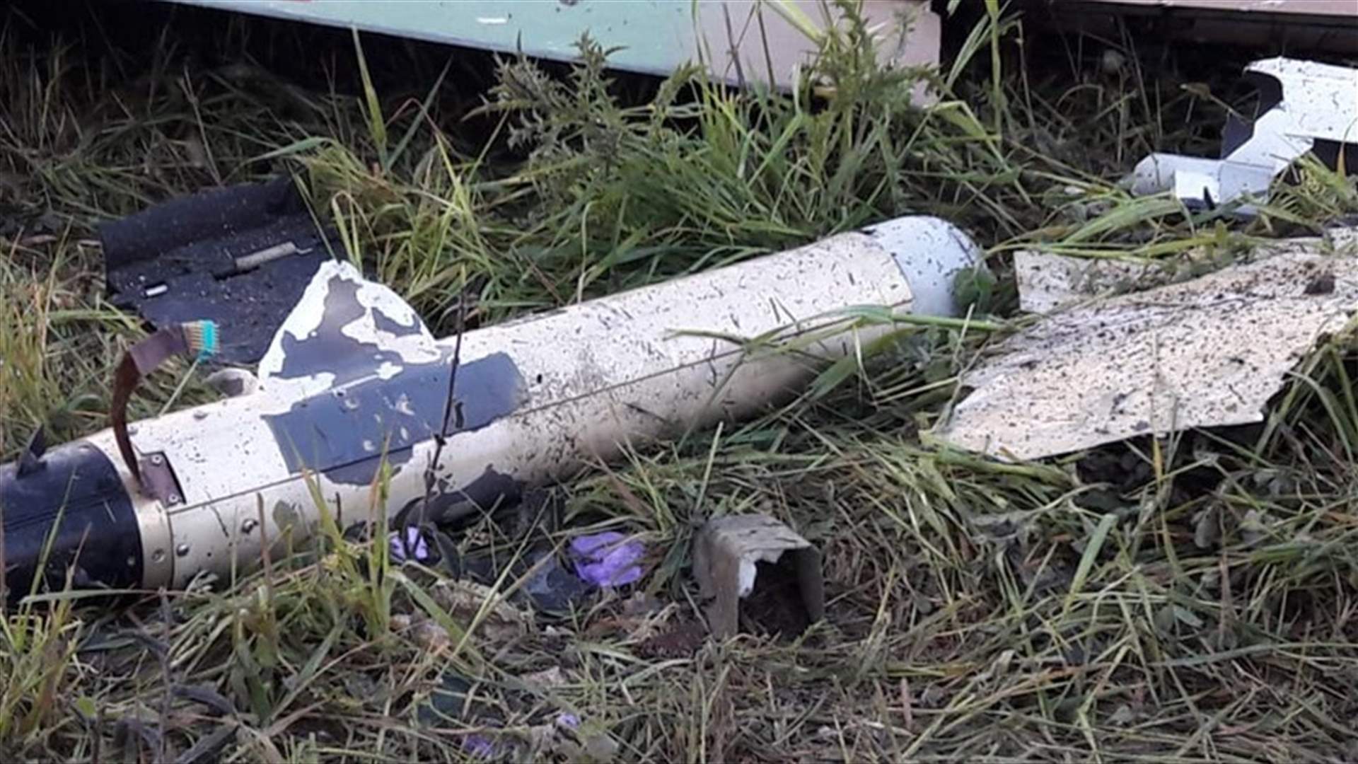 [PHOTOS] Israeli drone crashes in southern Lebanon- al-Manar TV