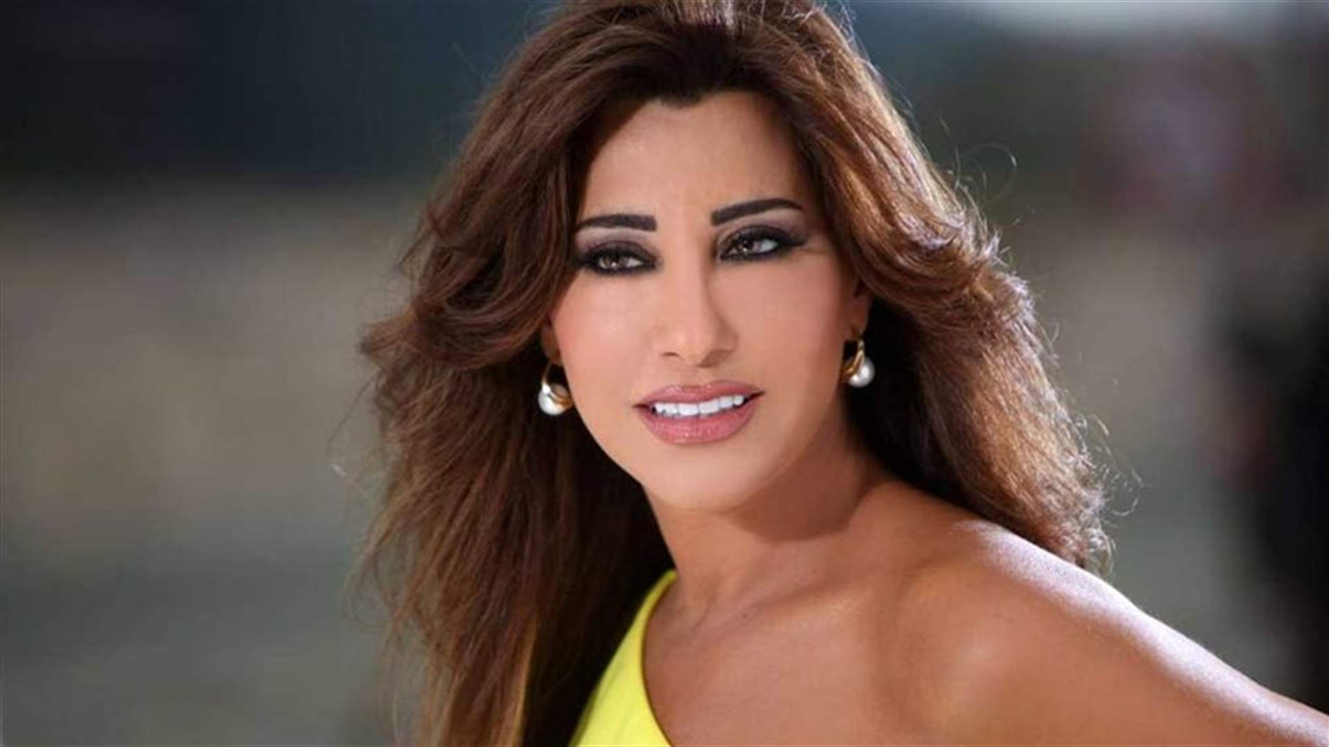 نجوى كرم ترد على من اتهمها باستخدام الفوتوشوب..."شو ممكن نزغزغ بالمزغزغ؟"
